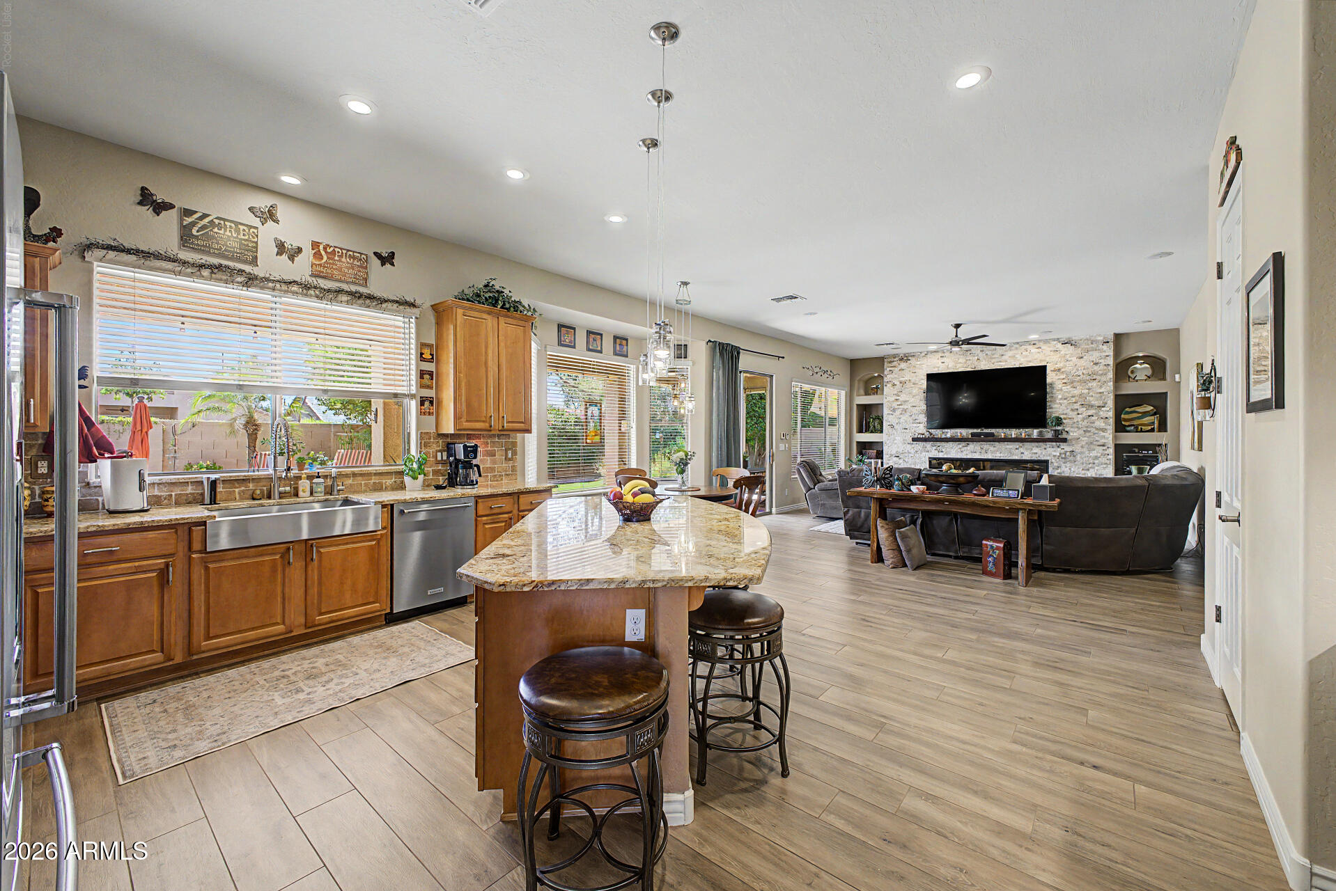 ASHLAND RANCH - Residential