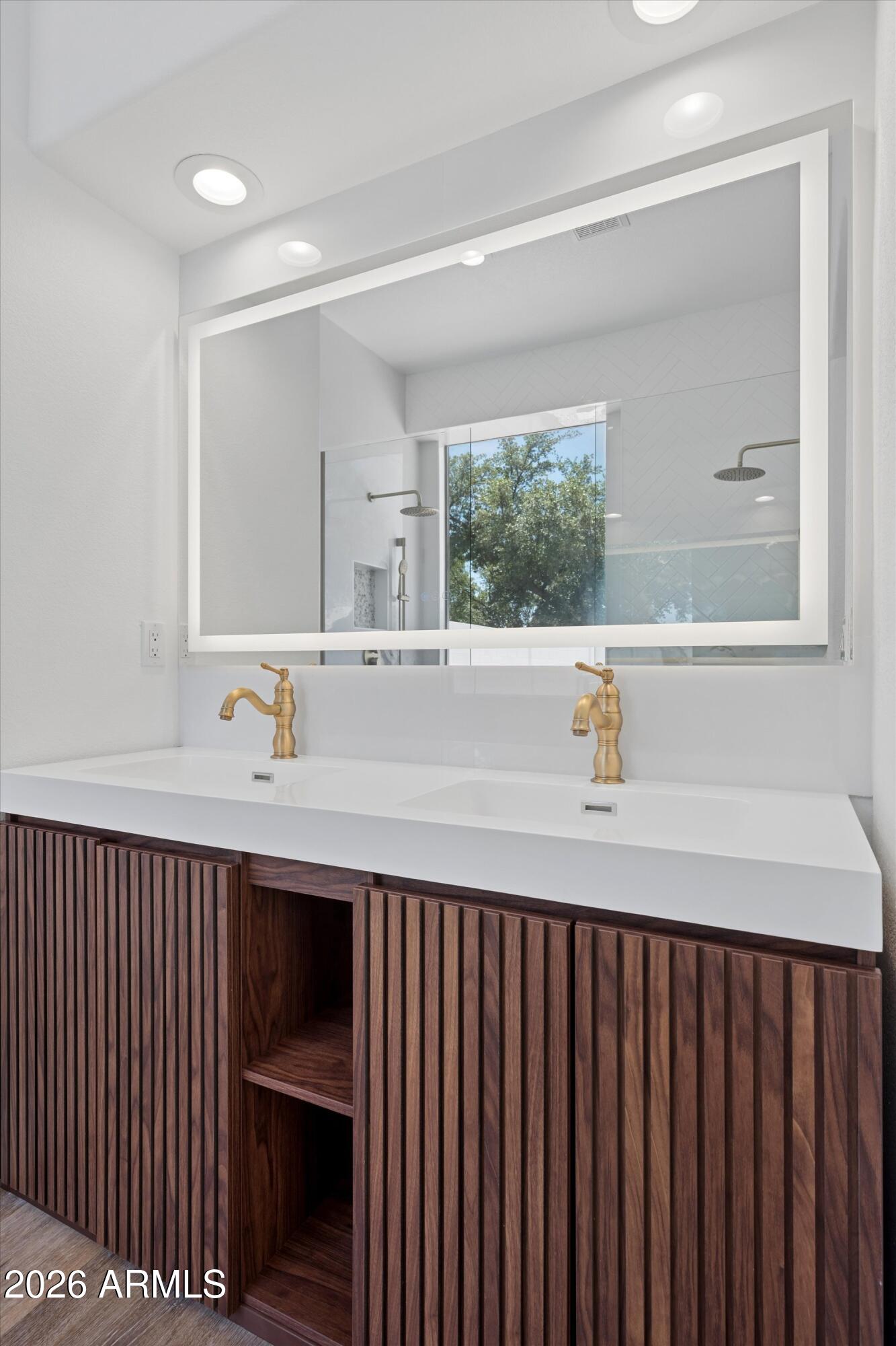 CAROL RAE RANCH - Residential