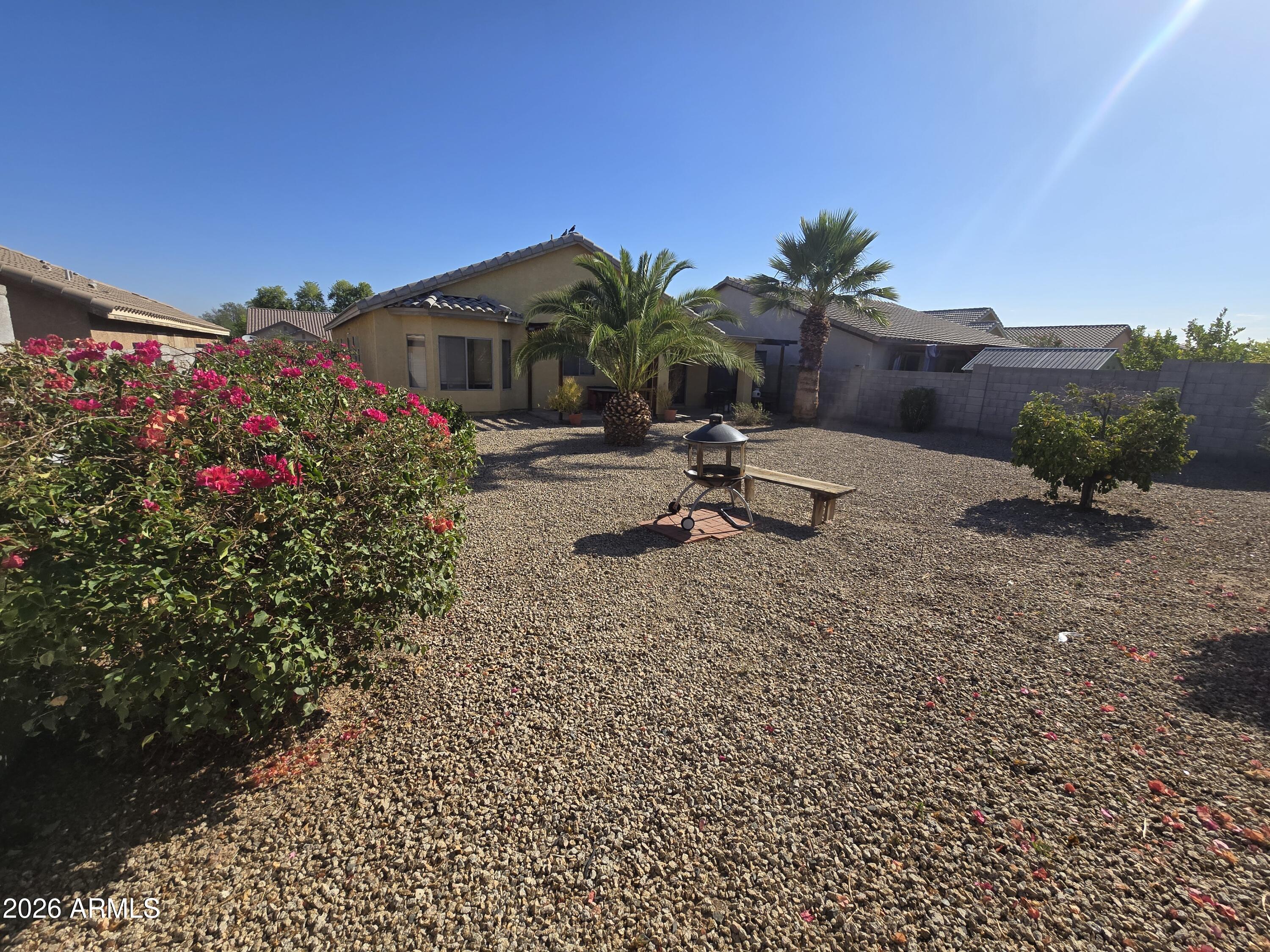 AUGUST SUN COUNTRY ESTATES - Residential