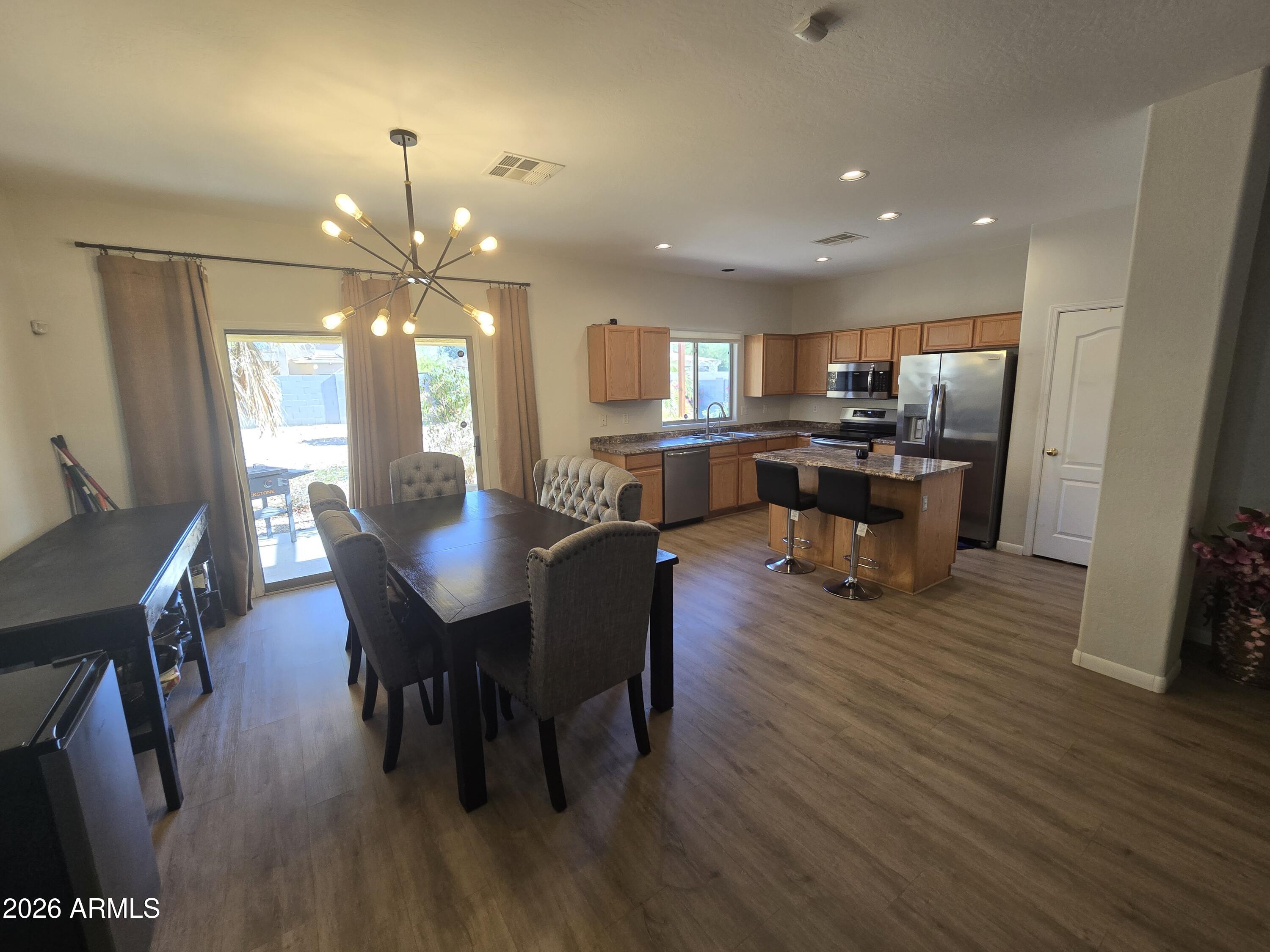 AUGUST SUN COUNTRY ESTATES - Residential