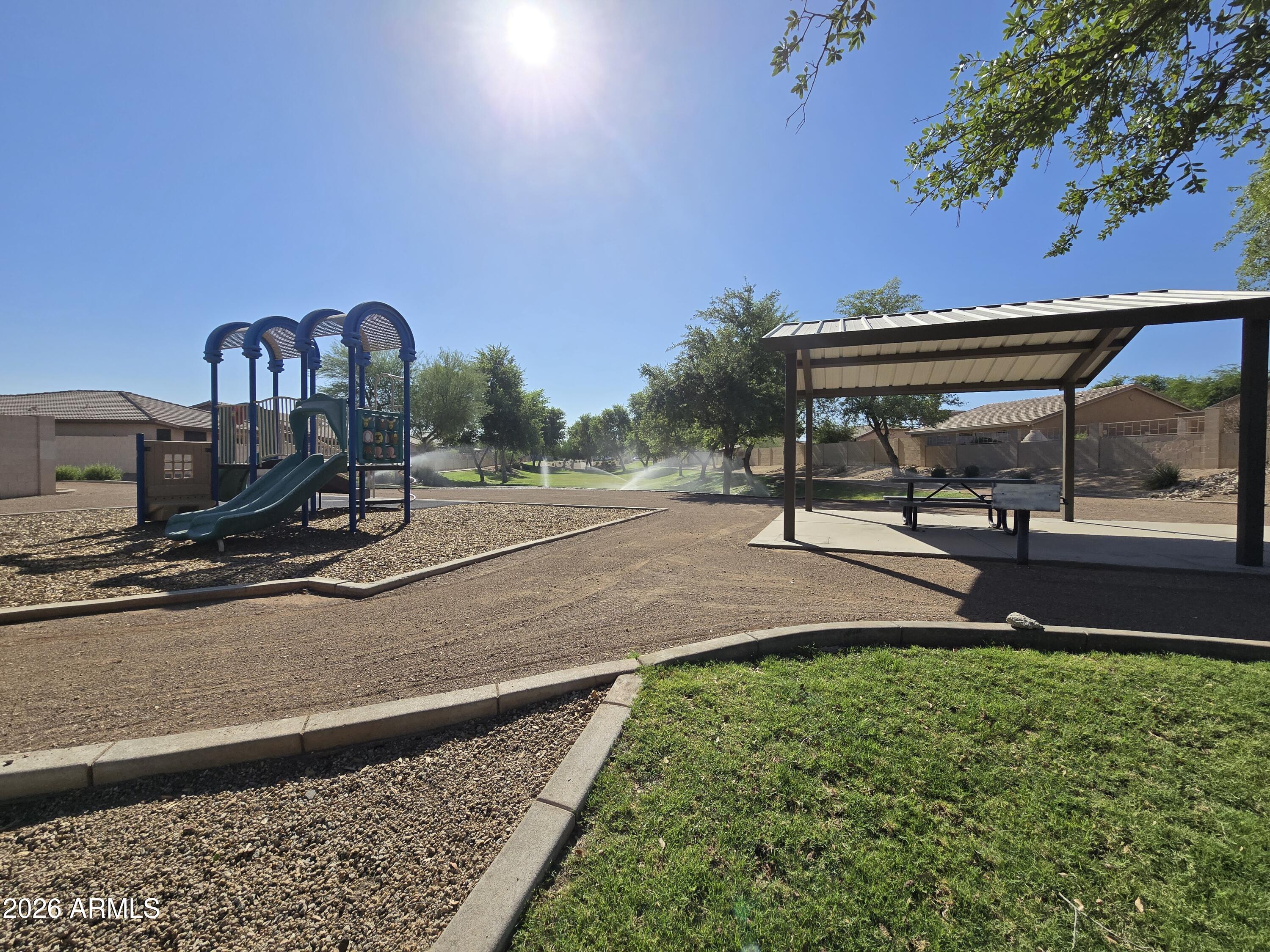AUGUST SUN COUNTRY ESTATES - Residential