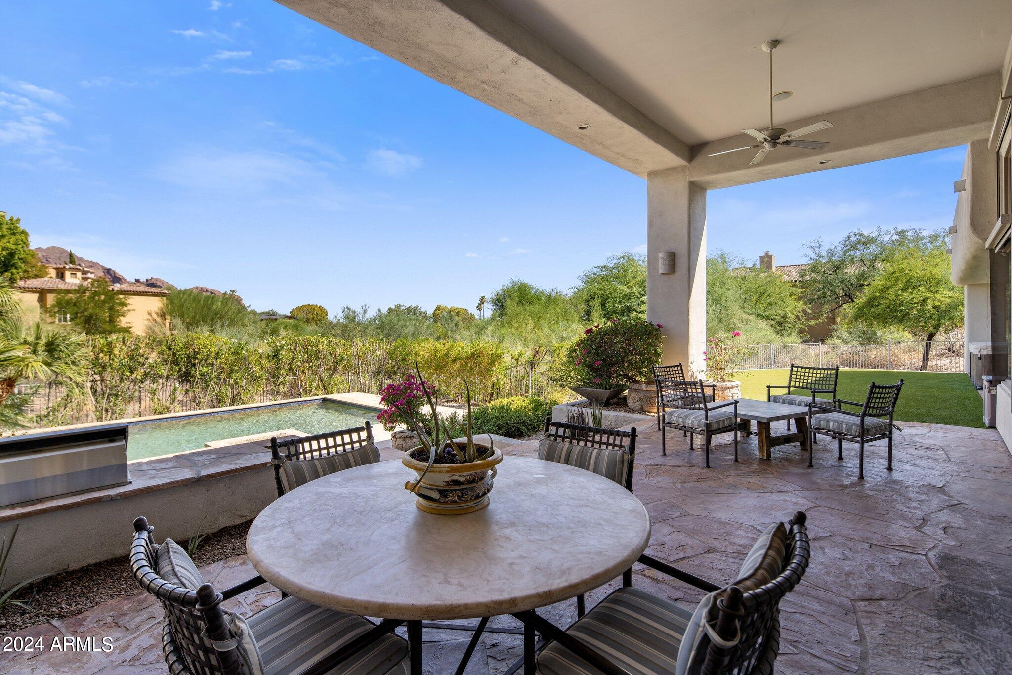 PARADISE MANSION ESTATES - Residential