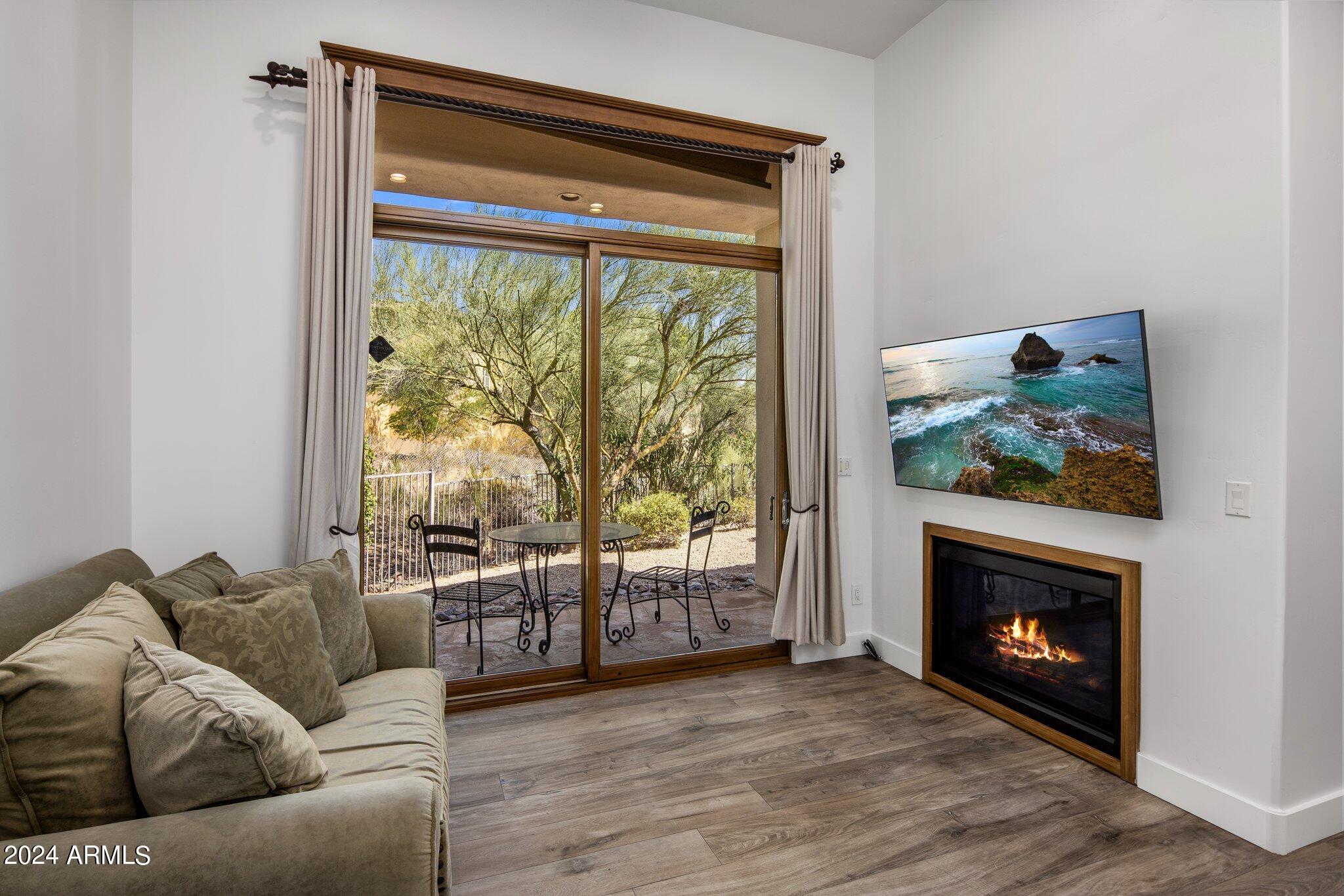 PARADISE MANSION ESTATES - Residential