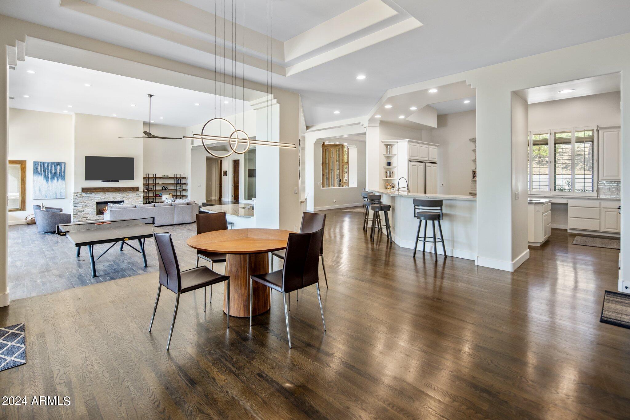 PARADISE MANSION ESTATES - Residential