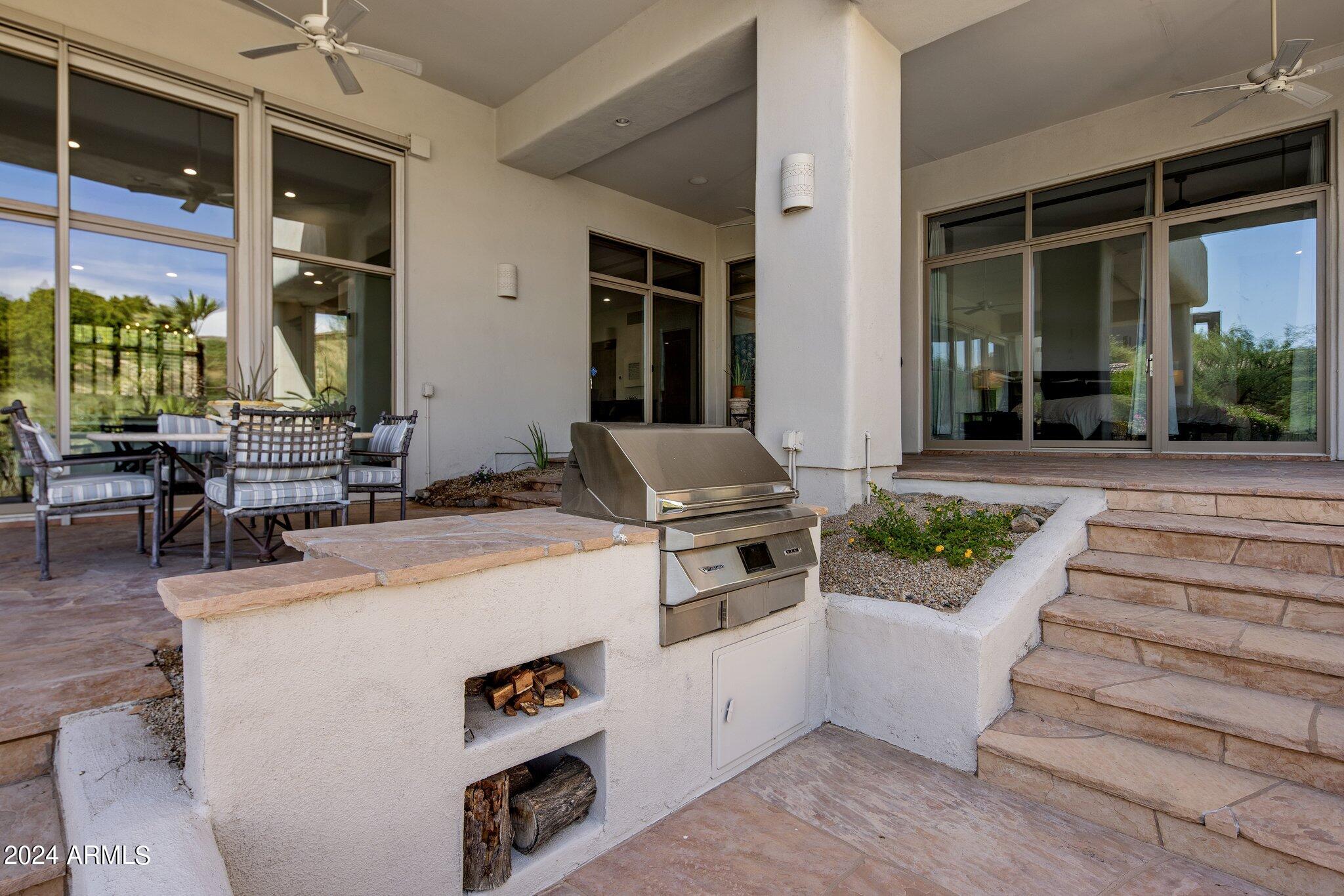 PARADISE MANSION ESTATES - Residential