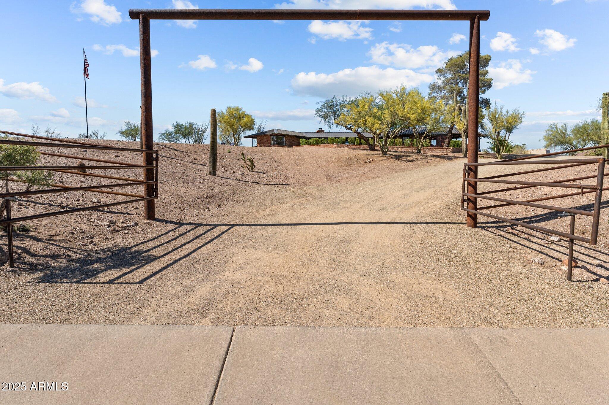 VISTA DEL RIO ESTATES - Residential