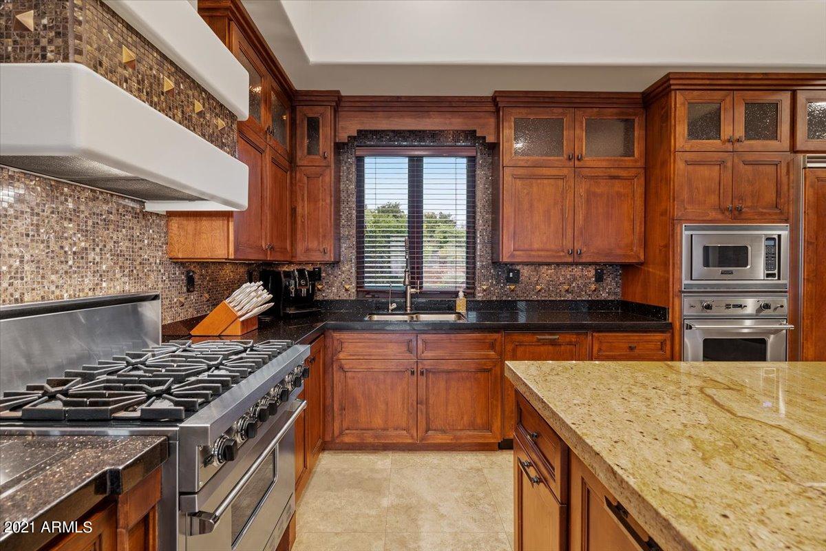 DESERT MOUNTAIN - Residential