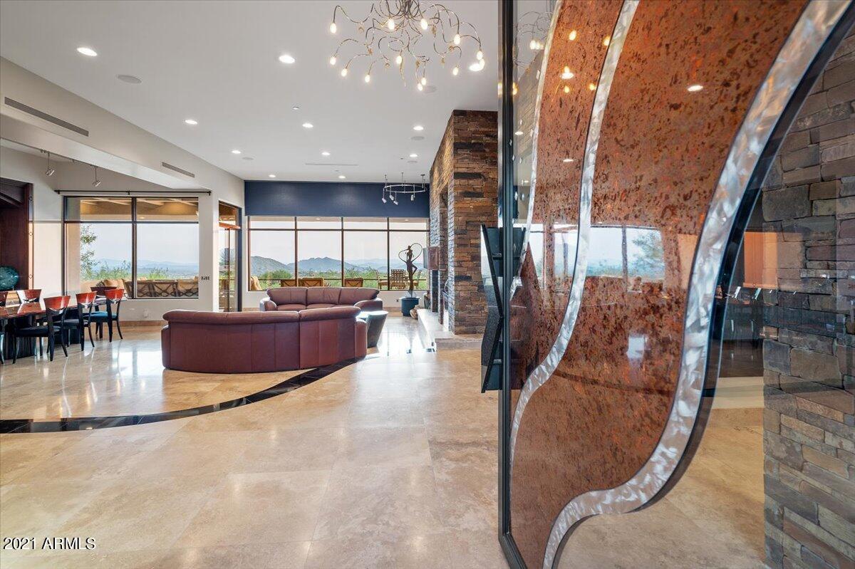 DESERT MOUNTAIN - Residential