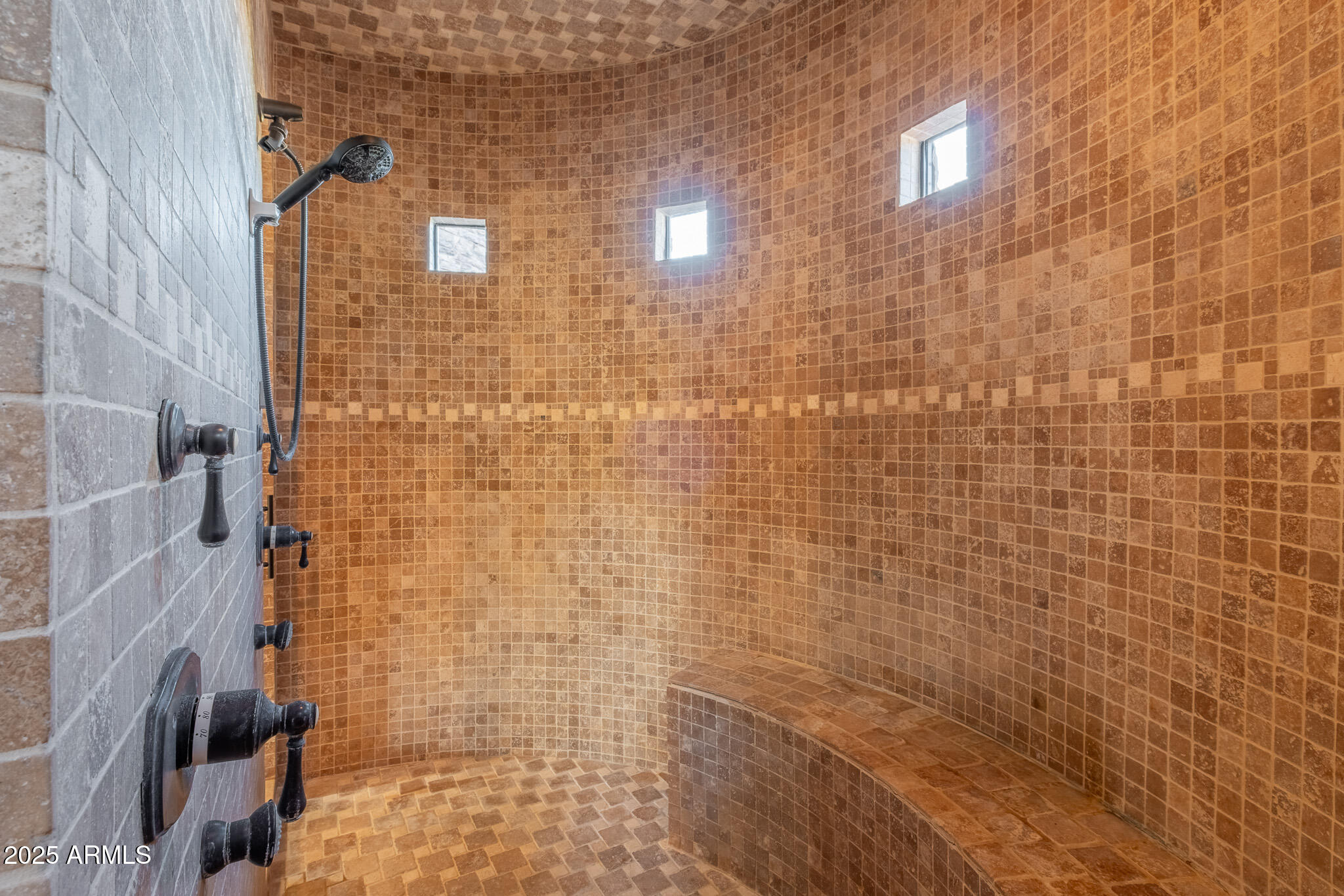 REPLAT PASION OF EN LA COLINA DEL CASCABEL - Residential