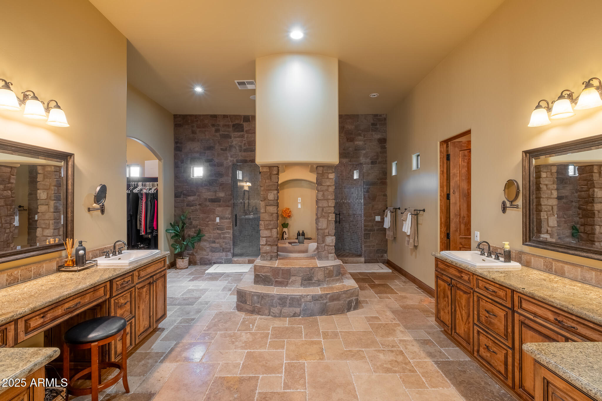 REPLAT PASION OF EN LA COLINA DEL CASCABEL - Residential