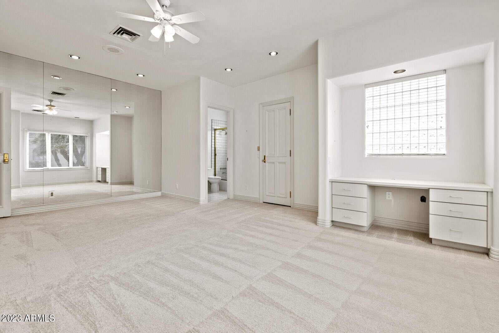 CAMELBACK COUNTRY ESTATES UNIT 1 LOTS 1 THRU 23 25 - Residential