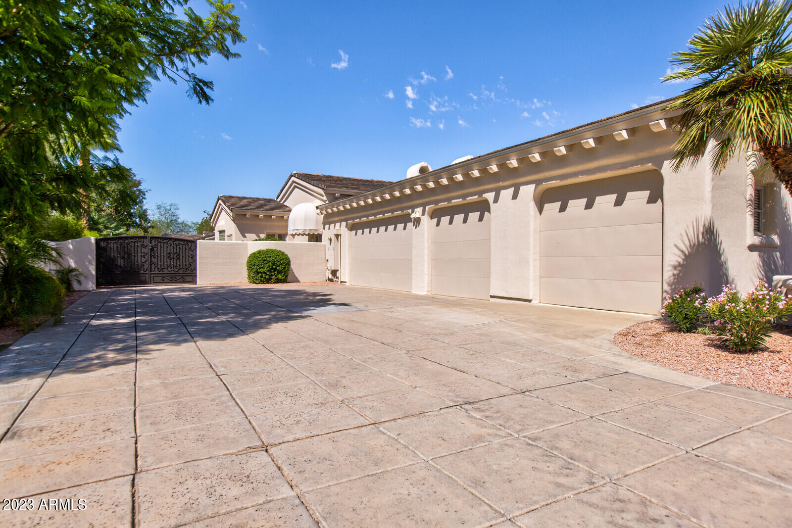 CAMELBACK COUNTRY ESTATES UNIT 1 LOTS 1 THRU 23 25 - Residential