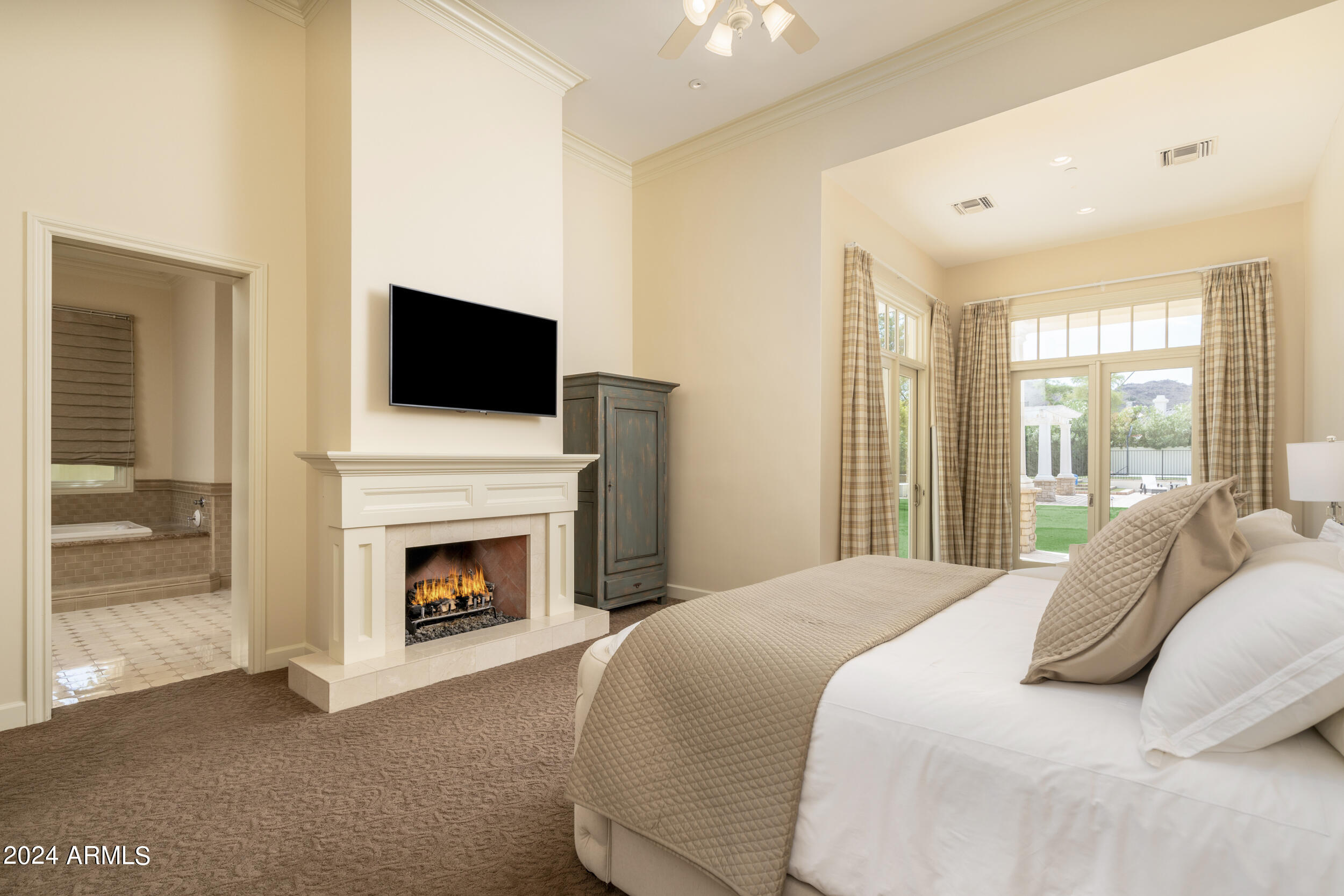 Hummingbird Place - Residential