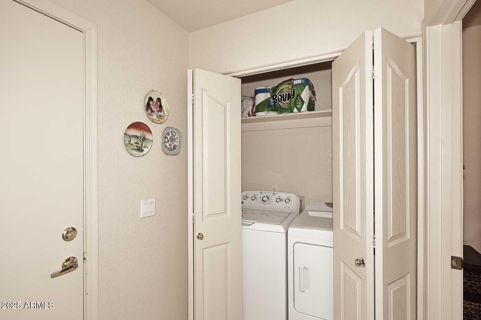 KINGSTREE VILLAGE CONDOMINIUMS AMD - Residential