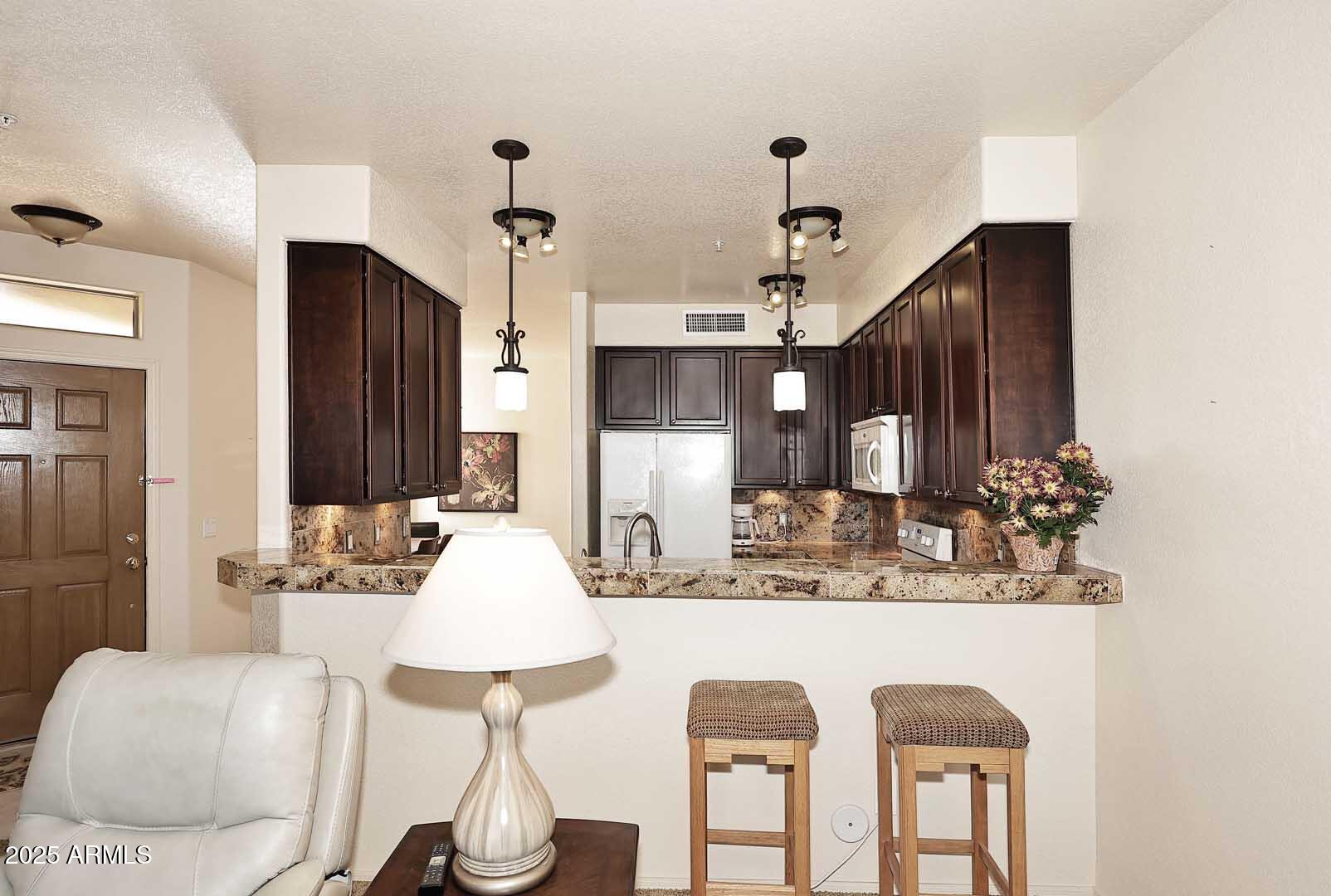 KINGSTREE VILLAGE CONDOMINIUMS AMD - Residential