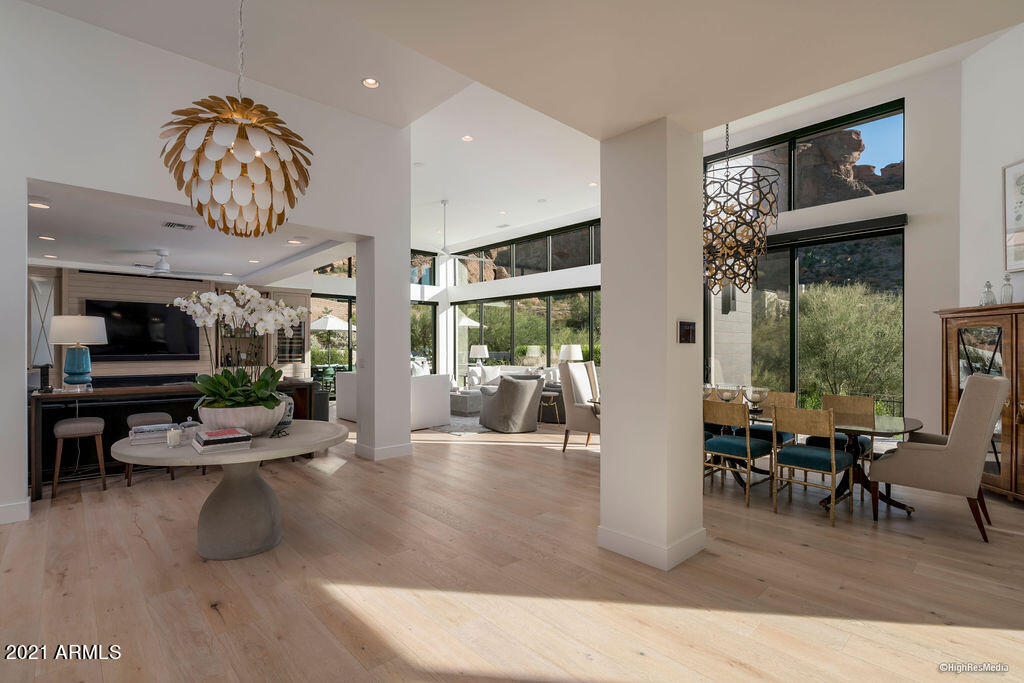 ECHO CANYON - Residential