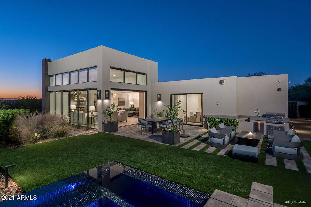 ECHO CANYON - Residential
