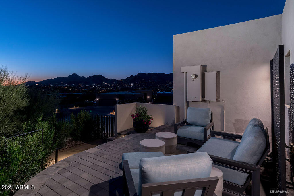 ECHO CANYON - Residential