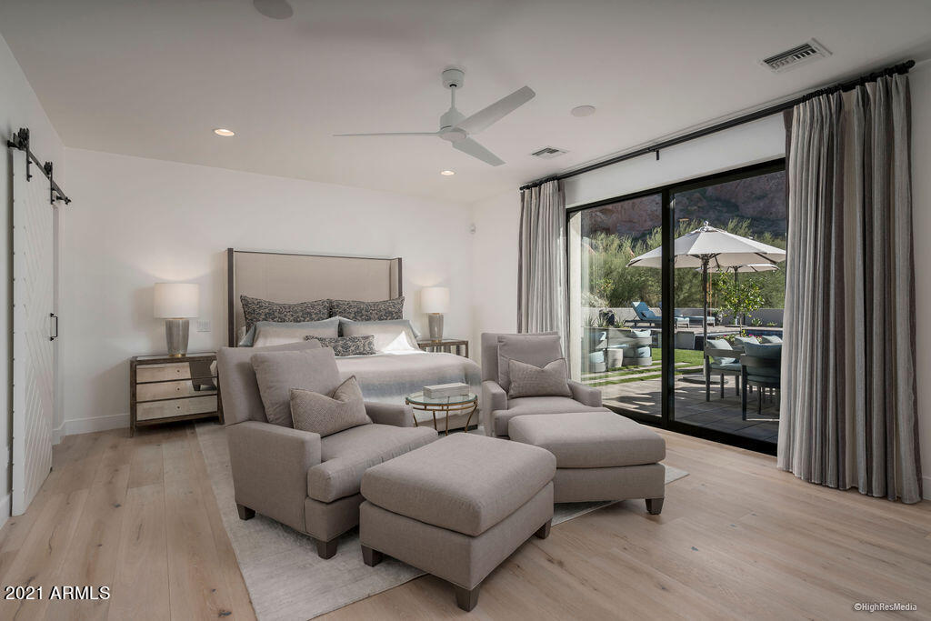 ECHO CANYON - Residential