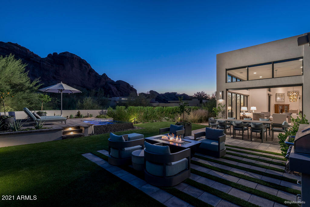 ECHO CANYON - Residential