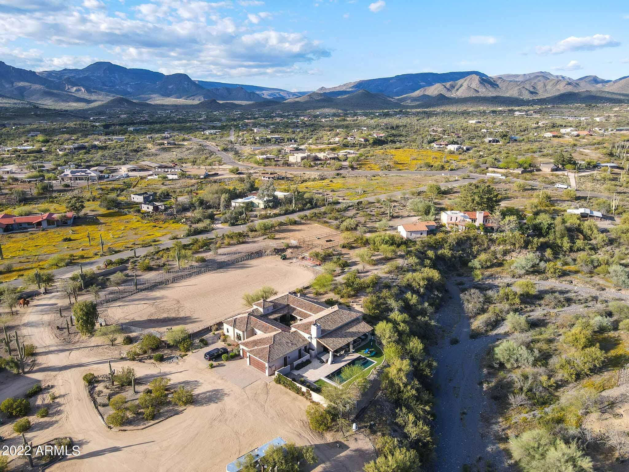 LORINGWOOD EST. LOTS 38-40 - Residential