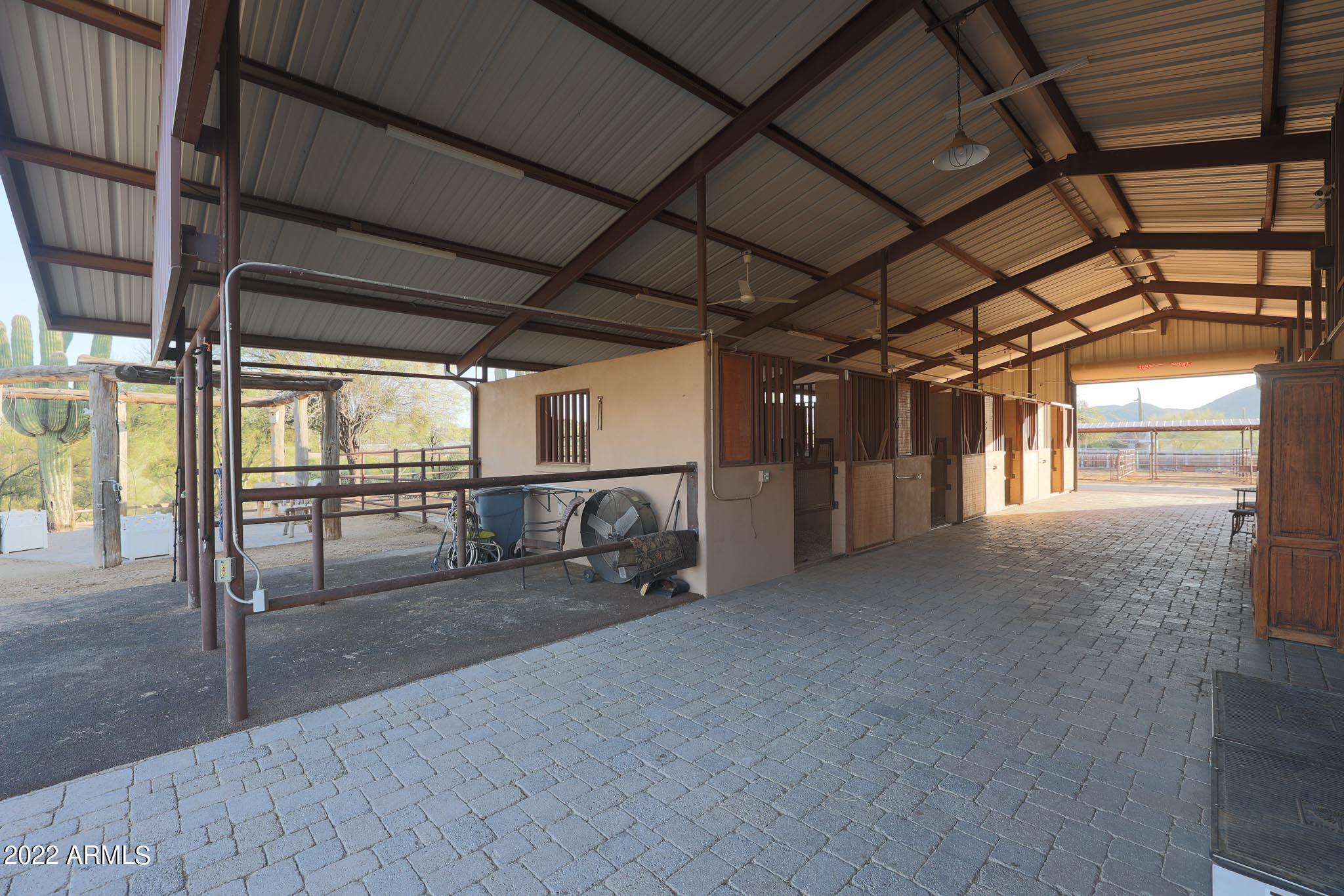 LORINGWOOD EST. LOTS 38-40 - Residential