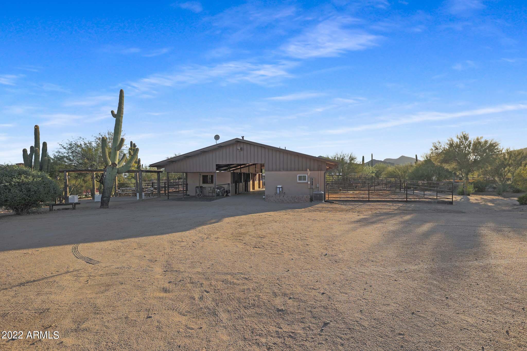 LORINGWOOD EST. LOTS 38-40 - Residential