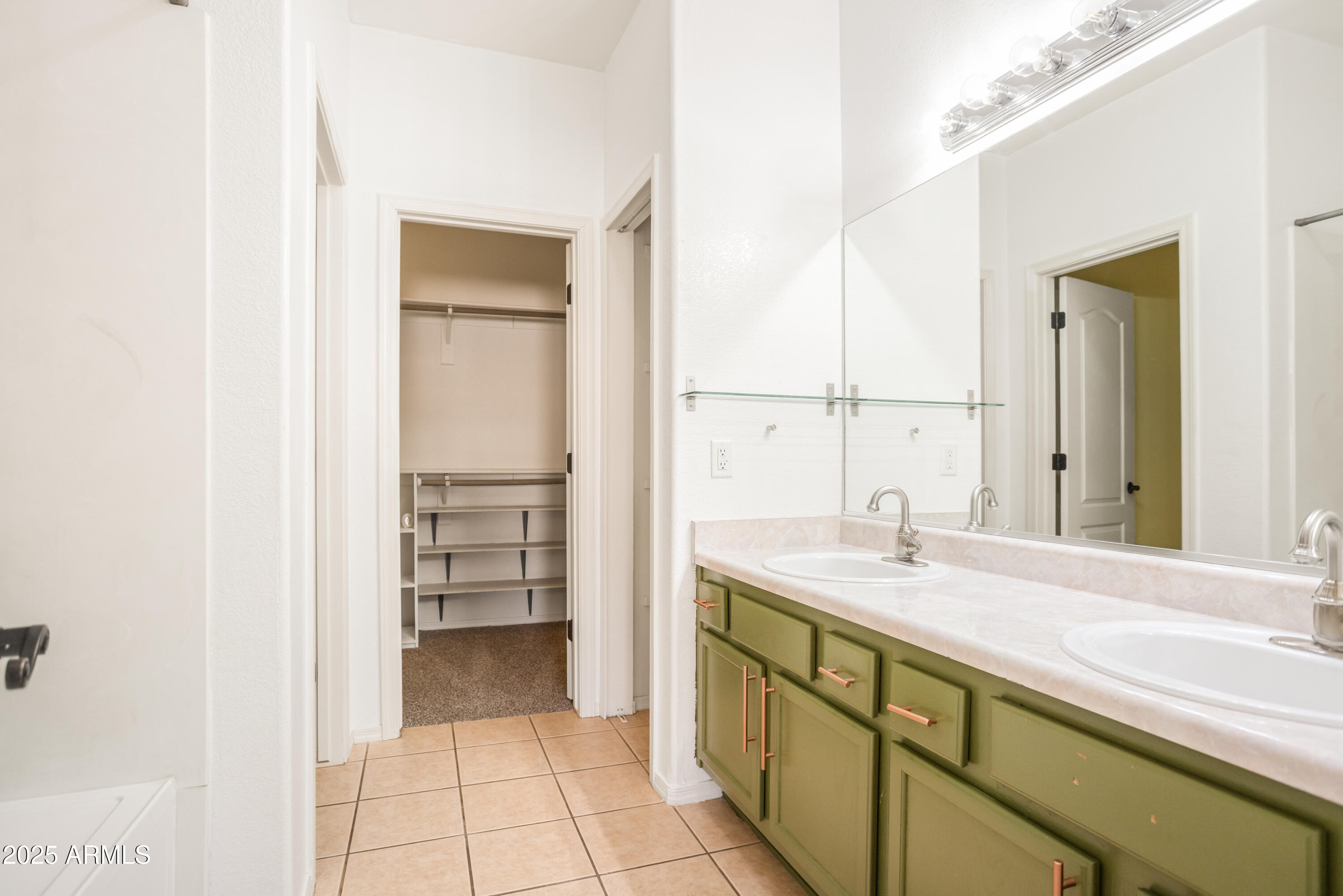 ESCONDIDO PHASE 1 - Residential