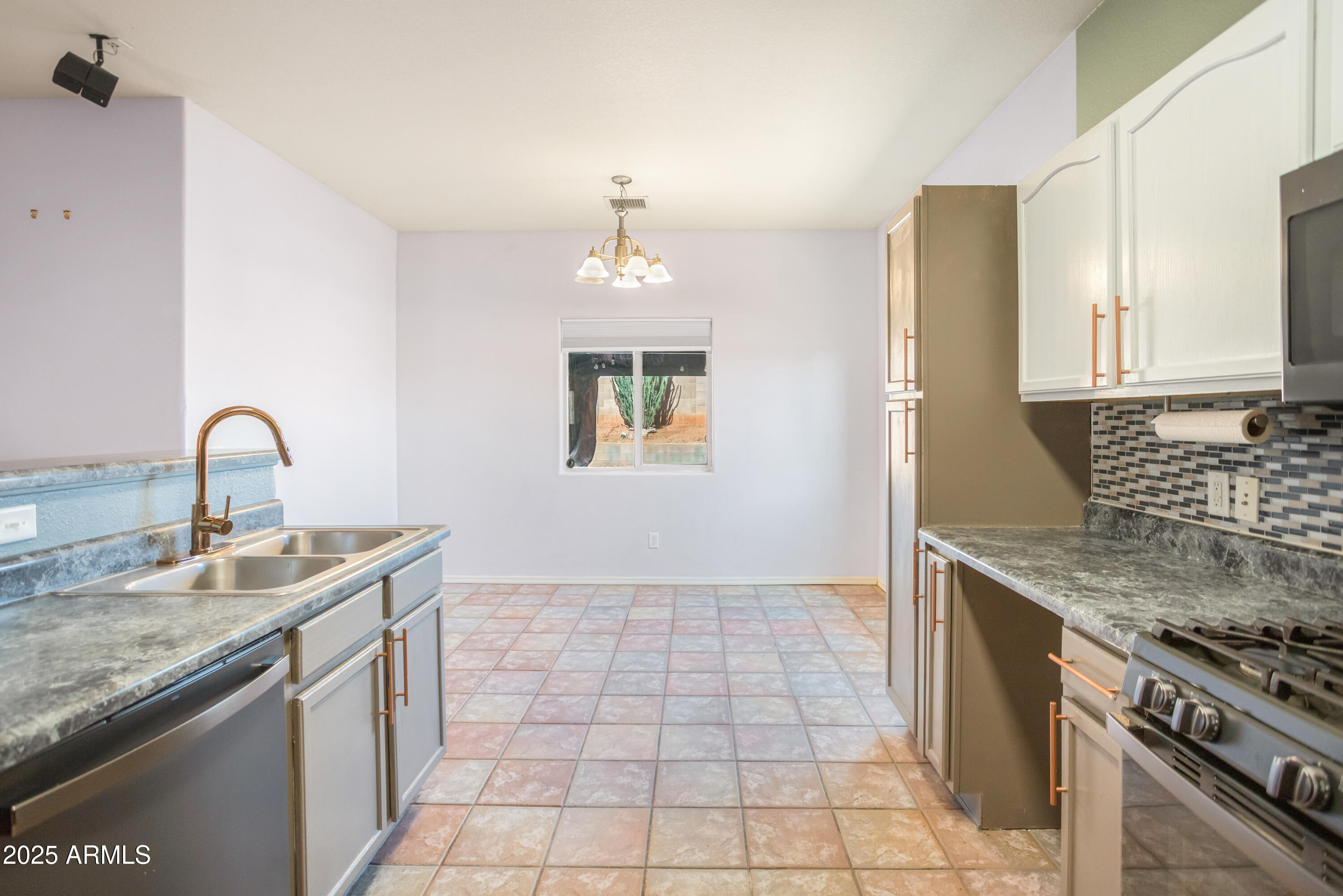 ESCONDIDO PHASE 1 - Residential