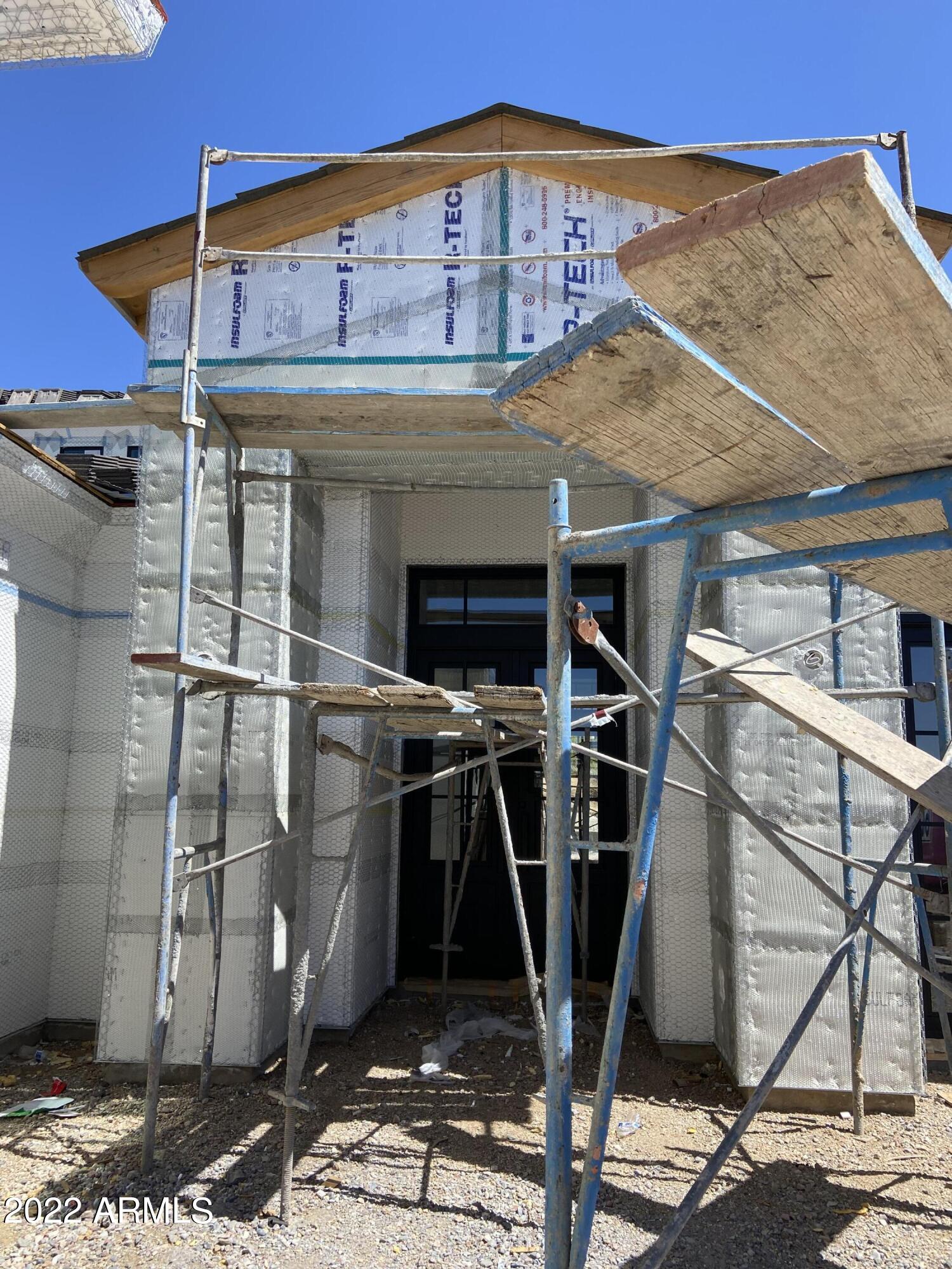 SIERRA BOULDERS - Residential