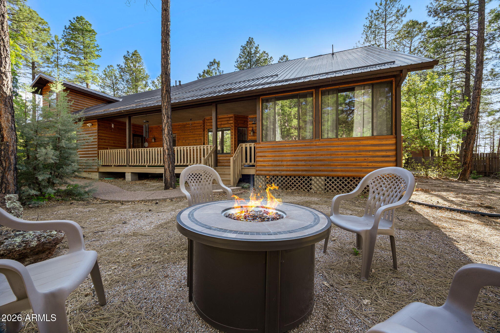 WOODLAND HILLS - Residential