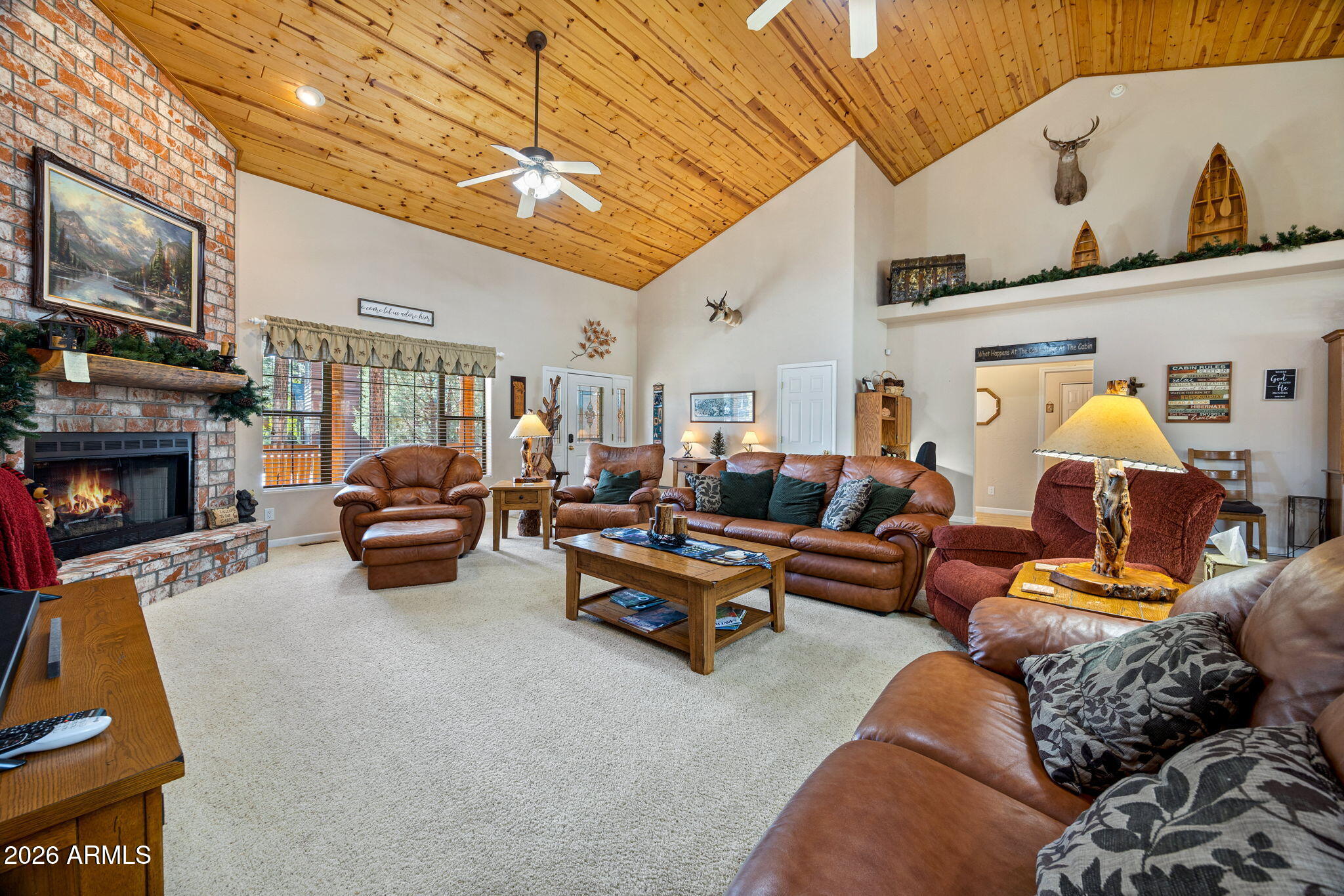 WOODLAND HILLS - Residential