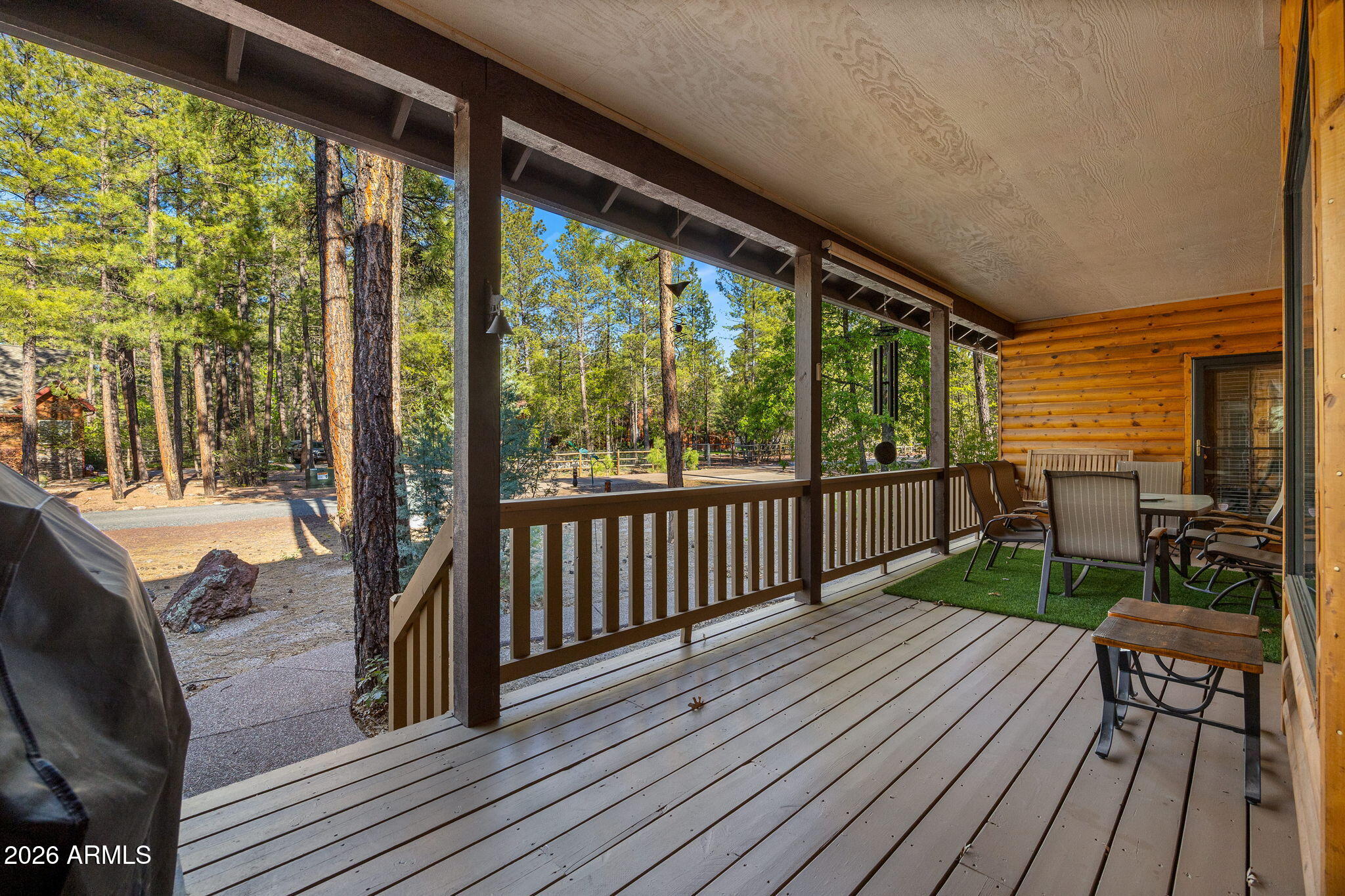 WOODLAND HILLS - Residential