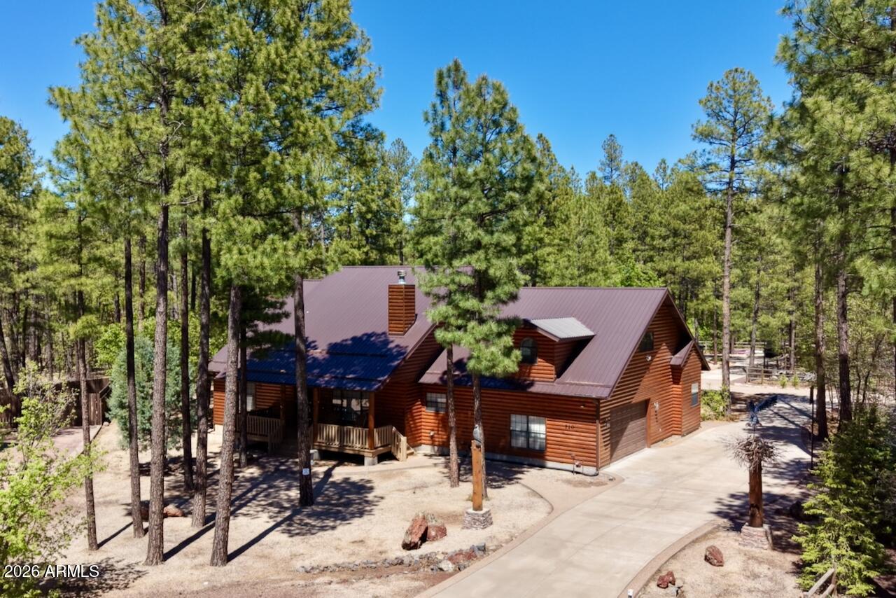 WOODLAND HILLS - Residential
