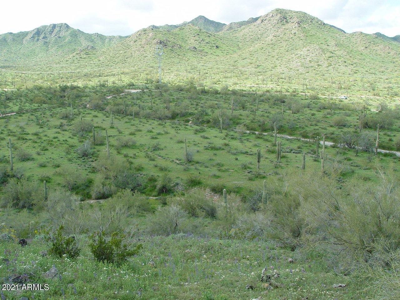 HIDDEN VALLEY HILLS - Land