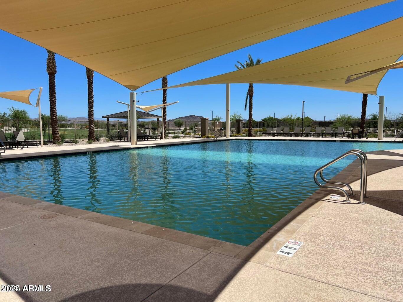 ESCALANTE - Residential