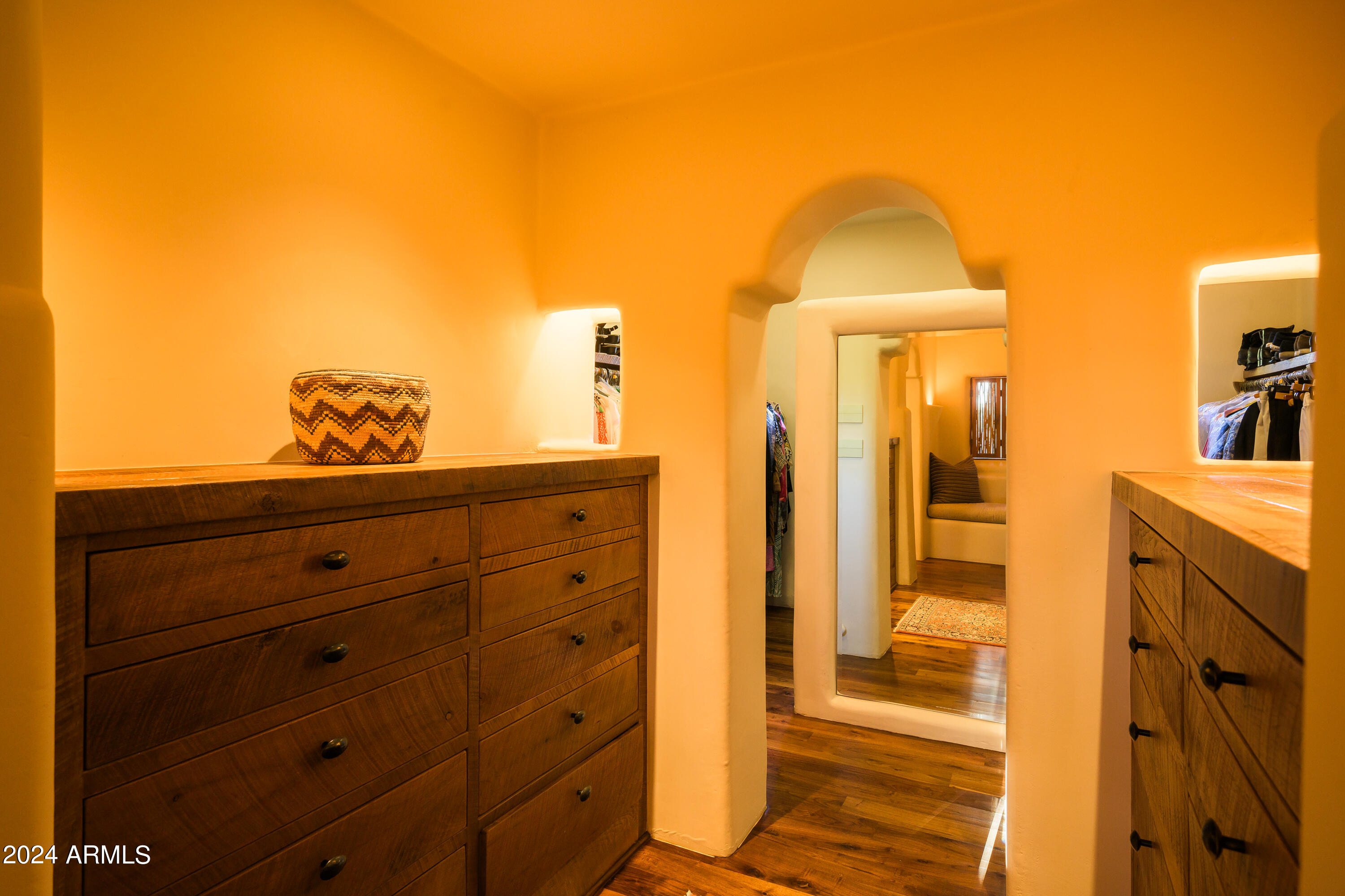 ADOBES DE LA TIERRA REPLAT - Residential