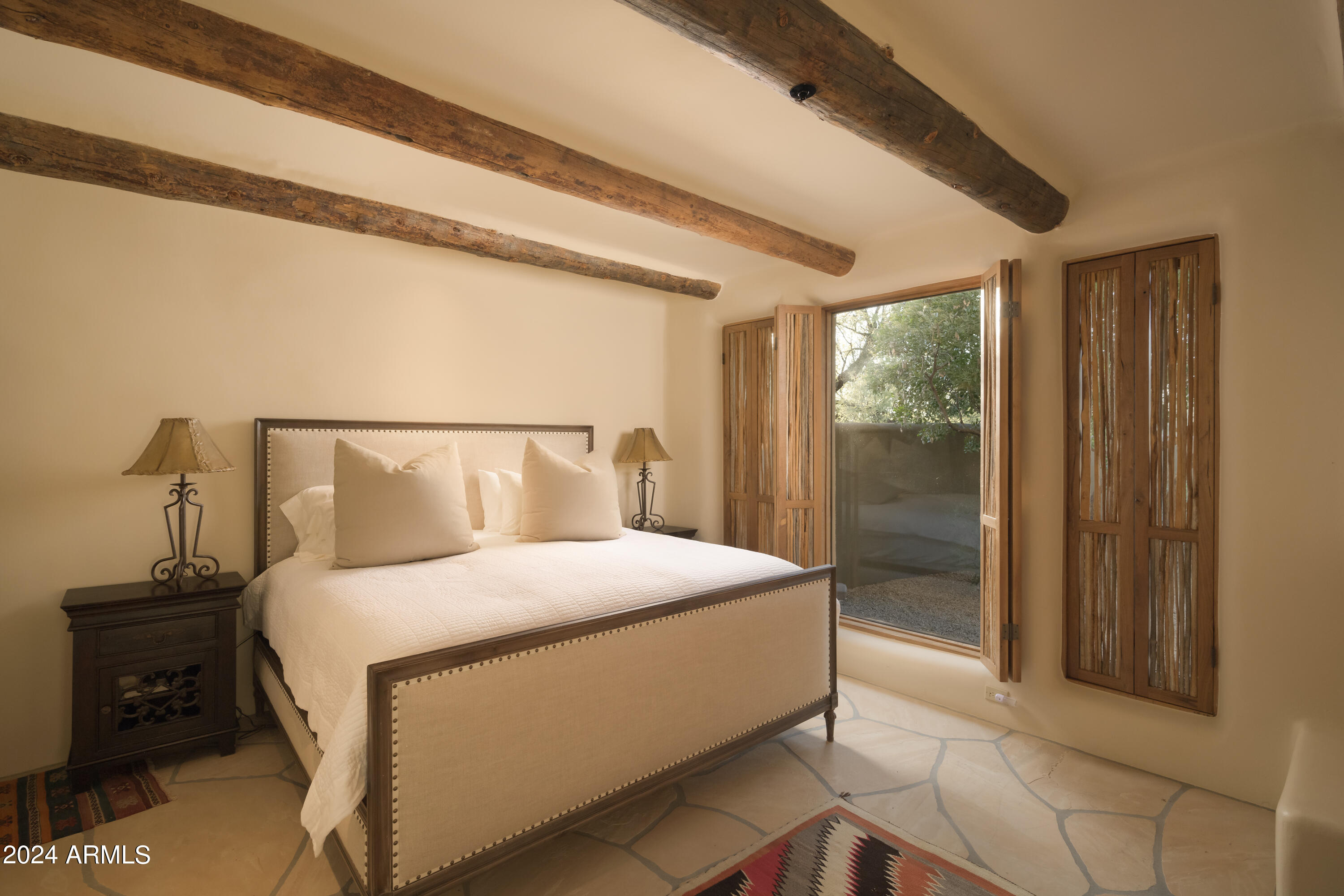 ADOBES DE LA TIERRA REPLAT - Residential