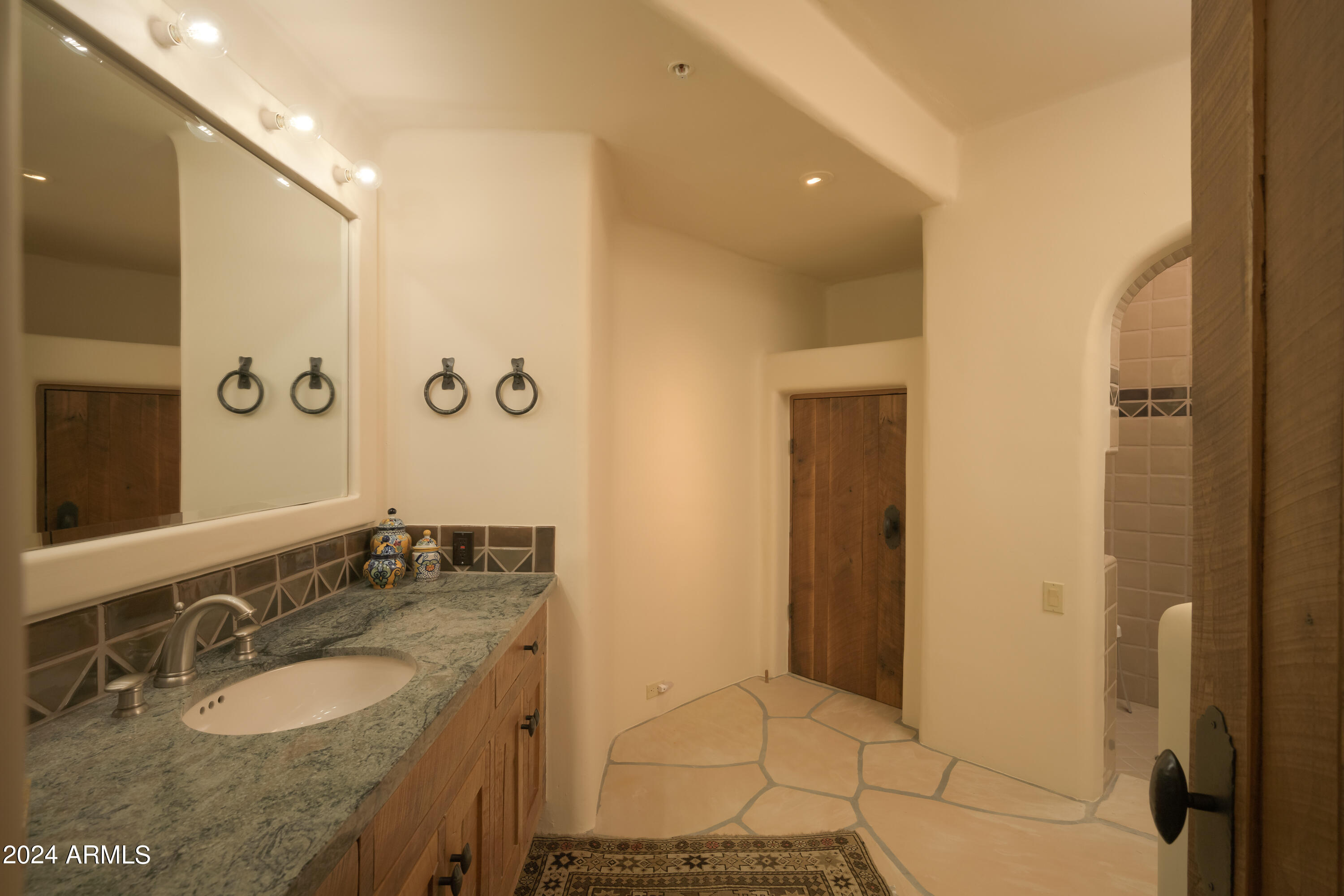 ADOBES DE LA TIERRA REPLAT - Residential