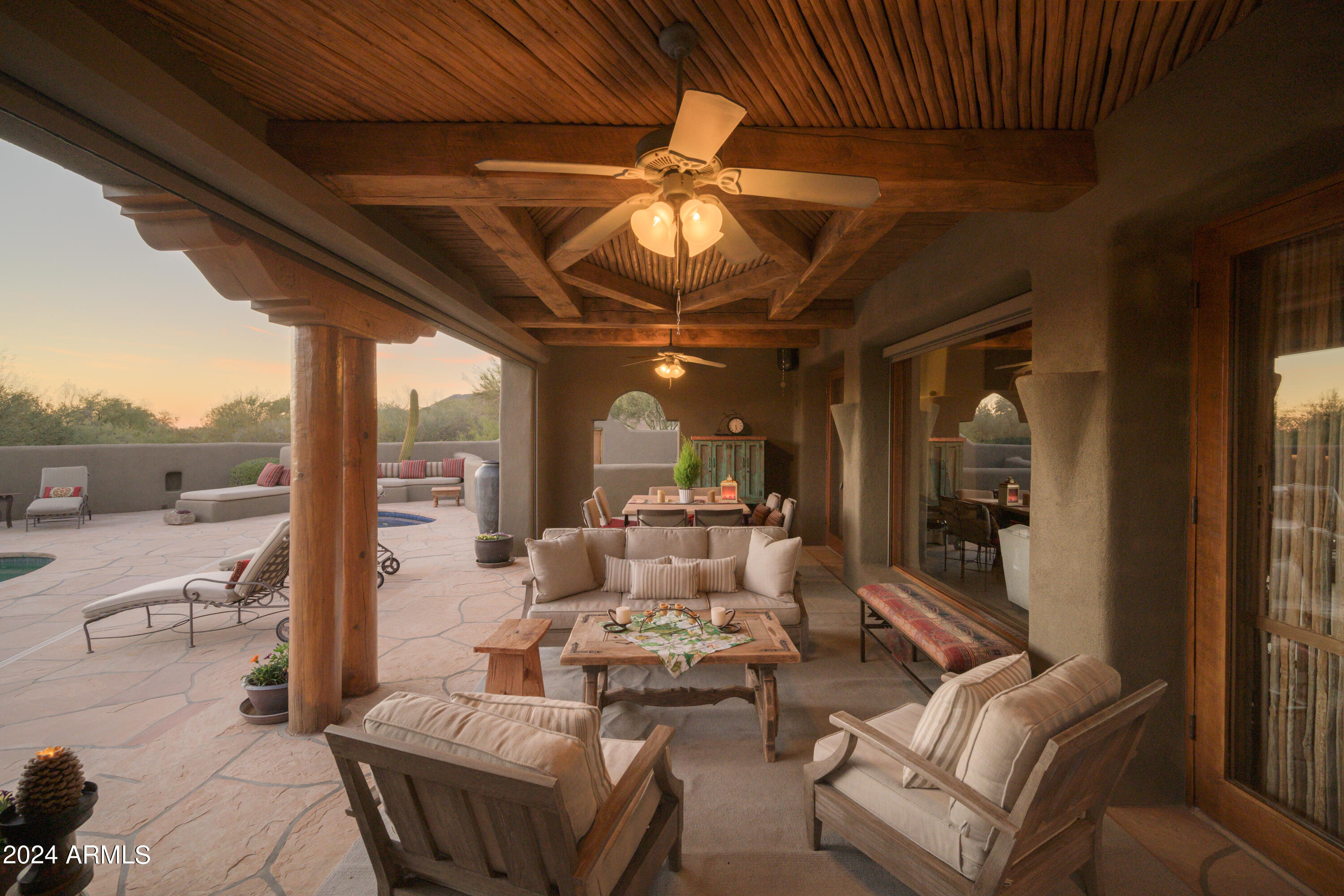 ADOBES DE LA TIERRA REPLAT - Residential