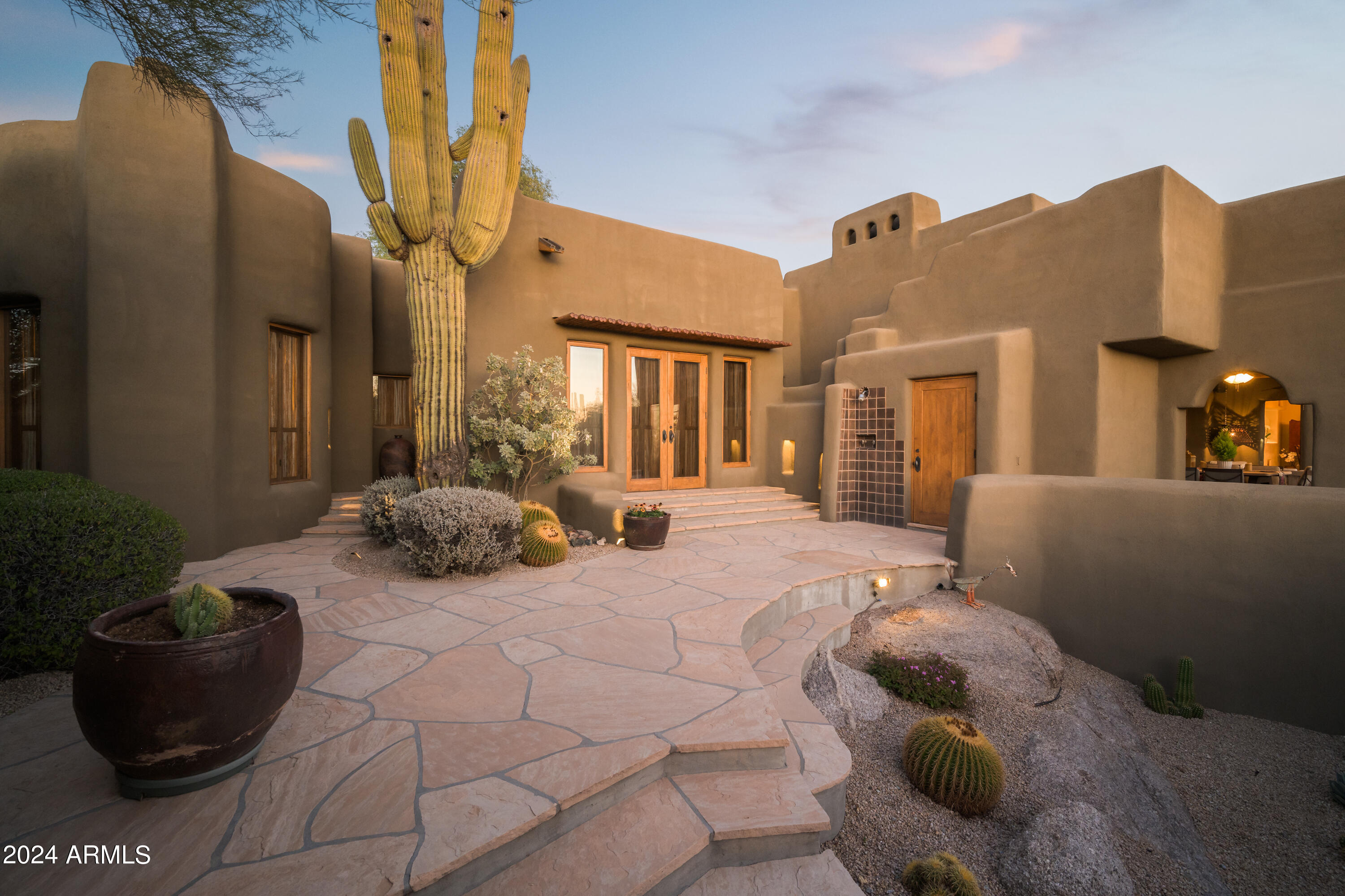 ADOBES DE LA TIERRA REPLAT - Residential