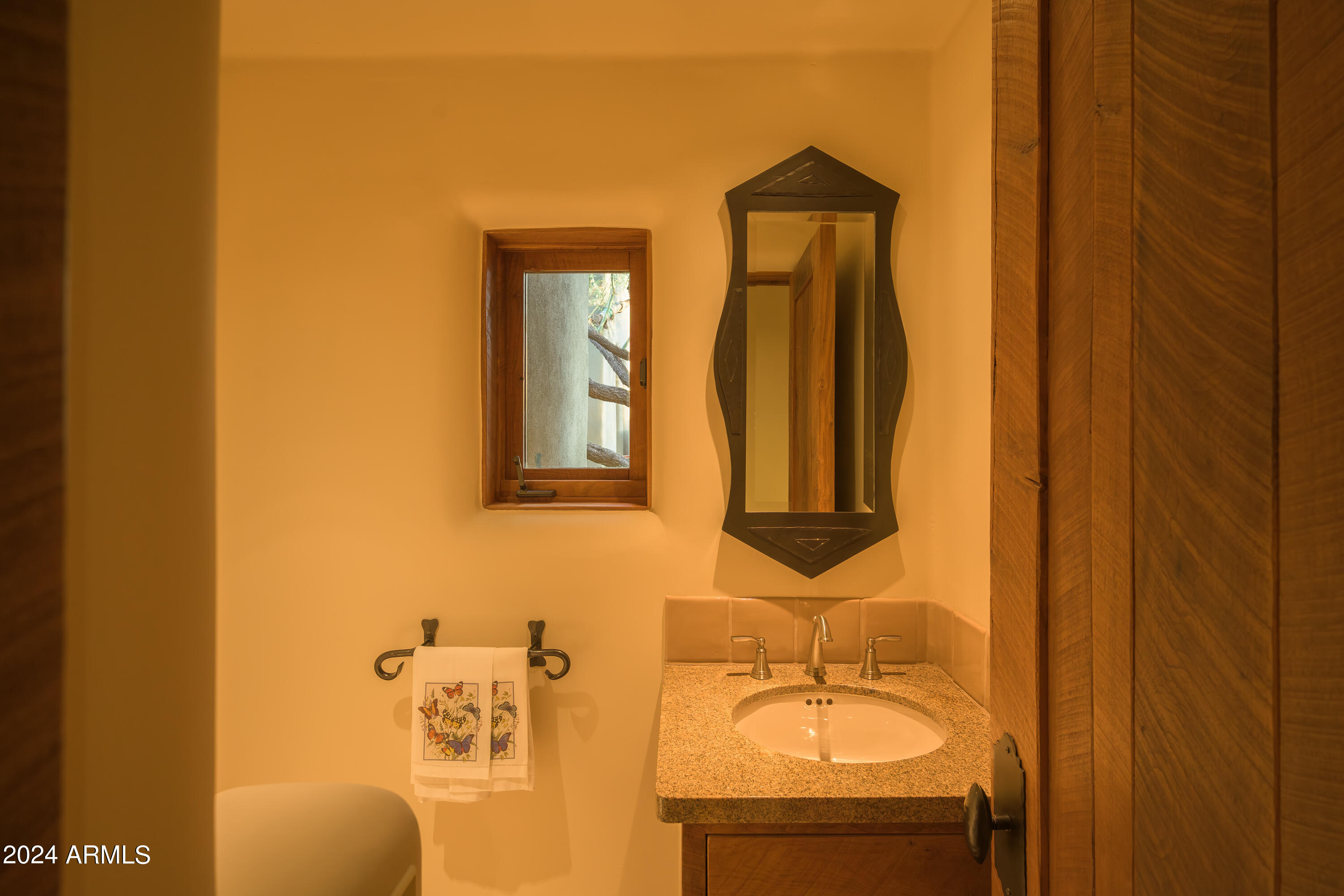 ADOBES DE LA TIERRA REPLAT - Residential