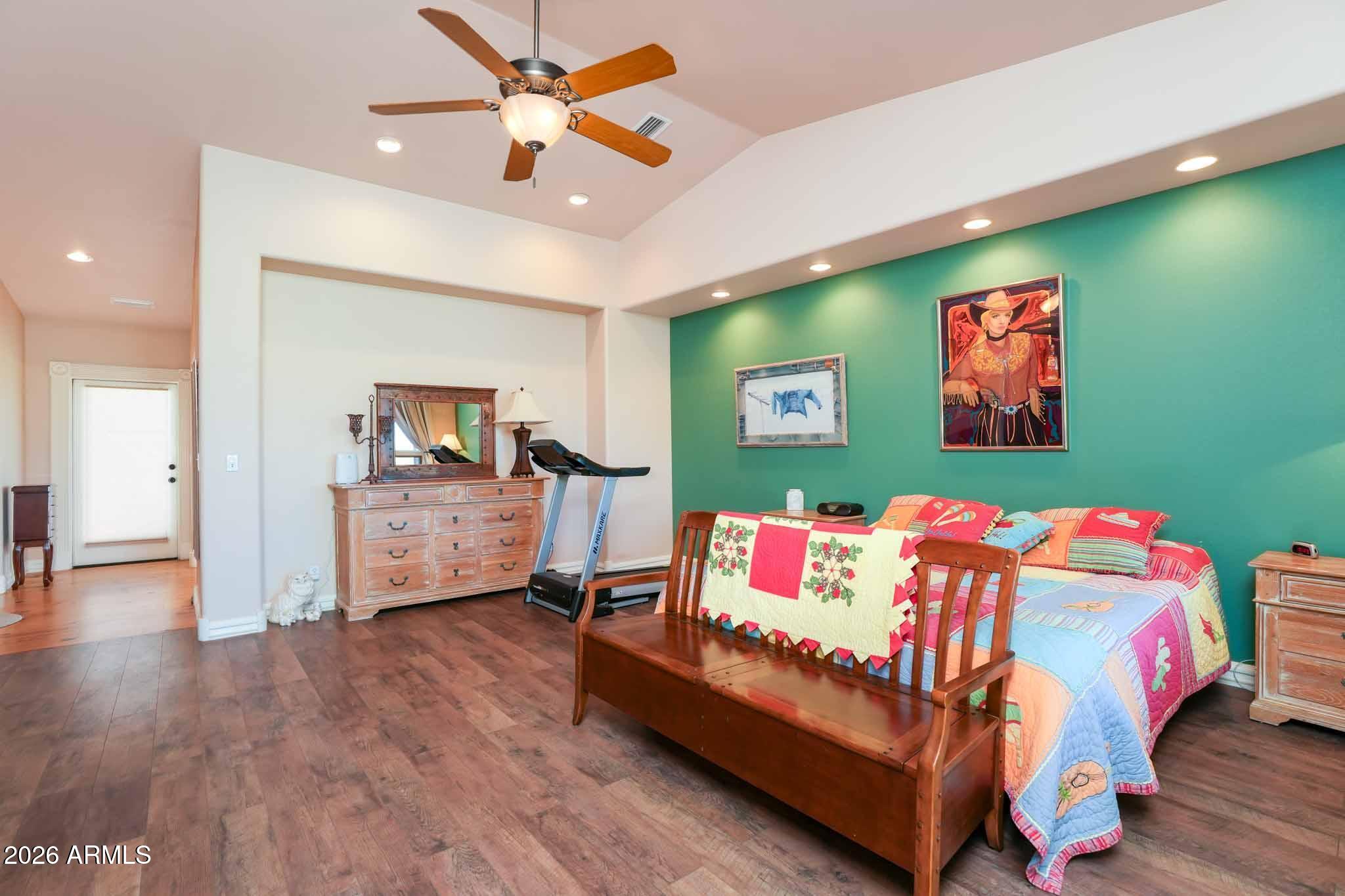 Under 5 acres - Residential