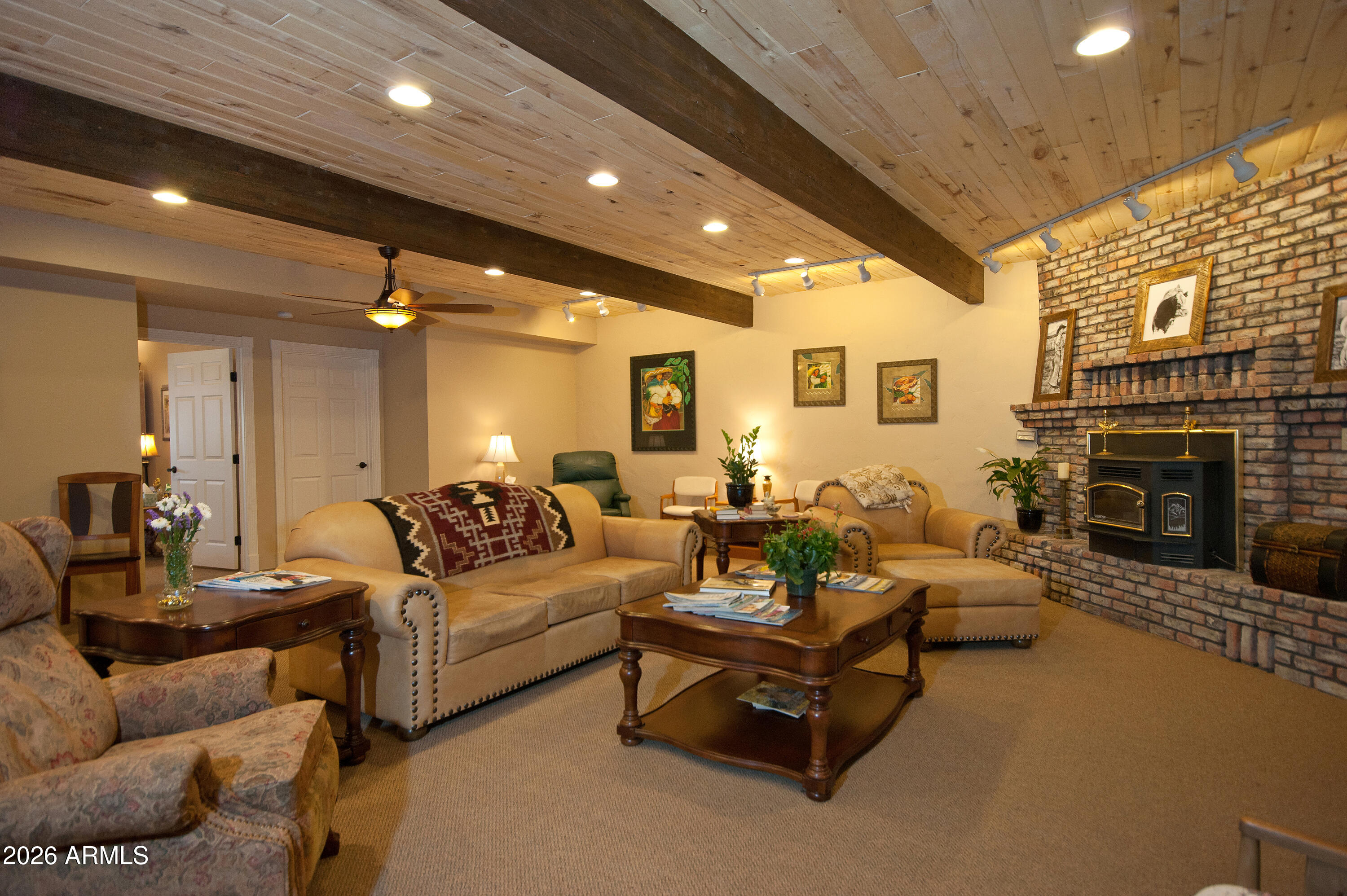 Under 5 acres - Residential