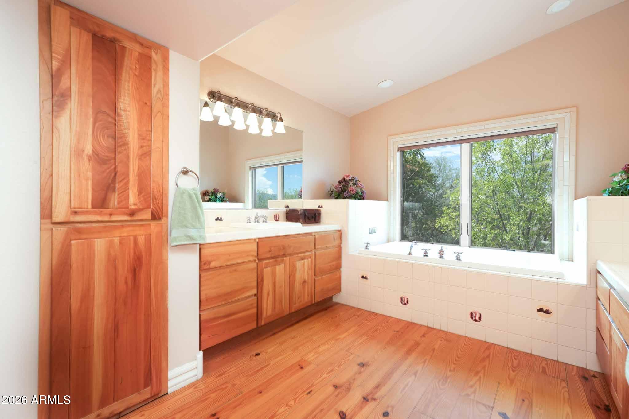 Under 5 acres - Residential