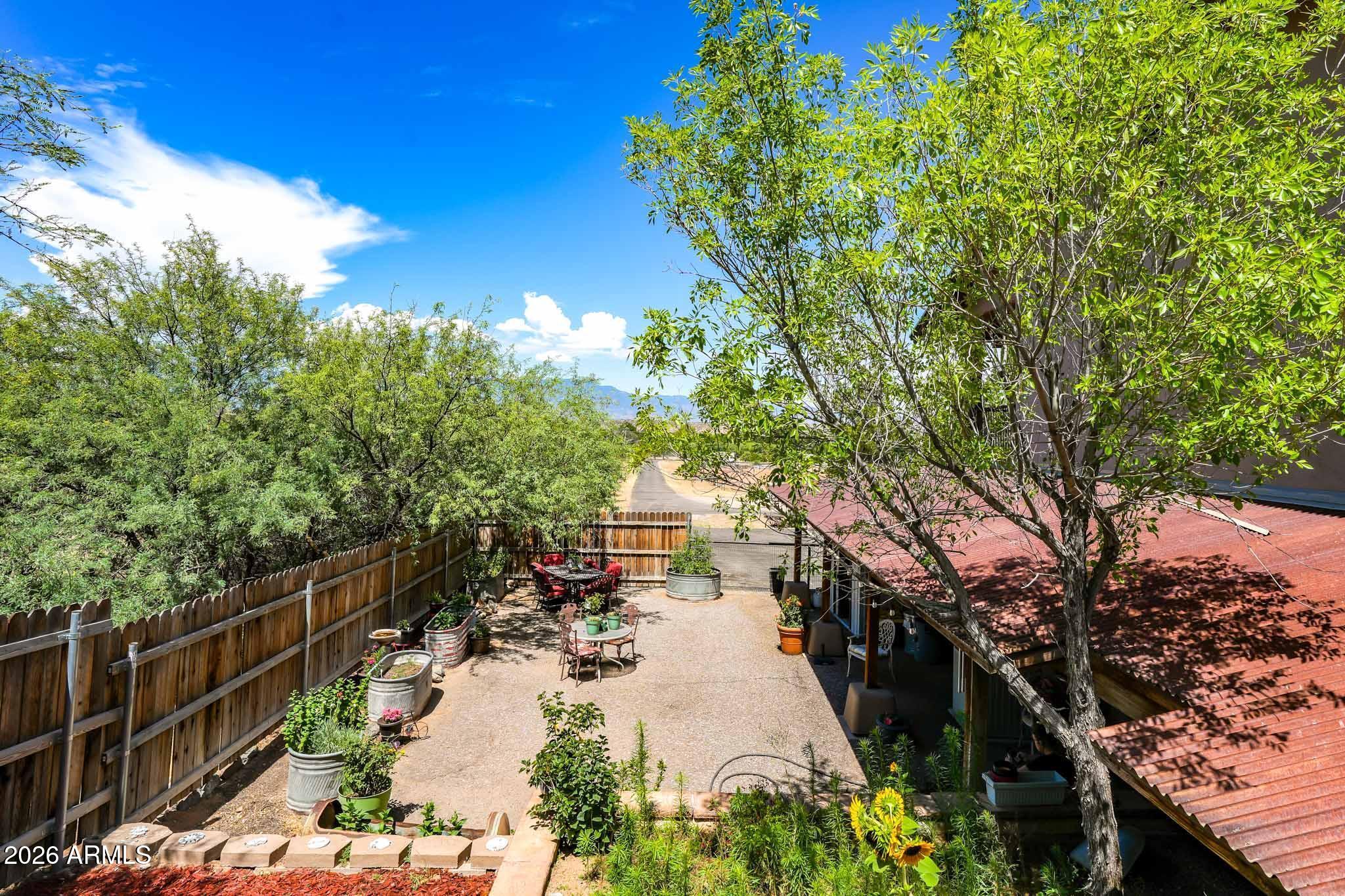 Under 5 acres - Residential