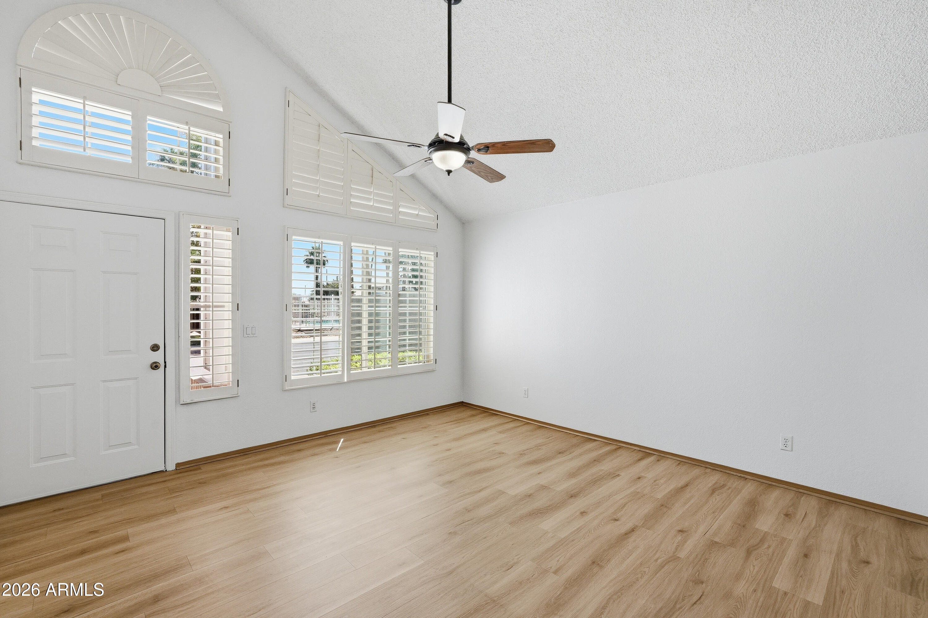 BEACON CREEK LOT 1-72 TR A-H J K
MCR 291-13 - Residential
