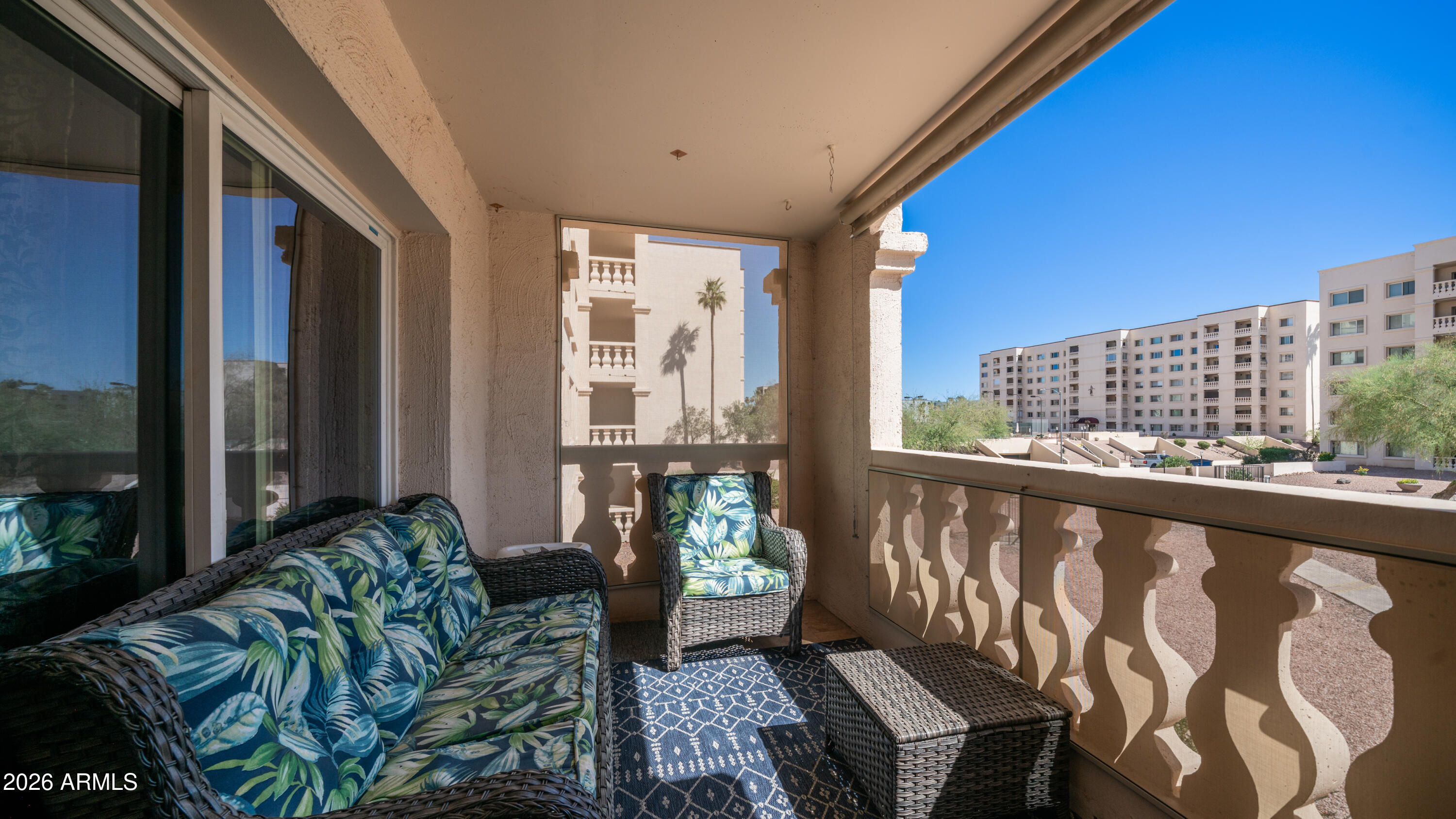 SCOTTSDALE SHADOWS 2 - Residential