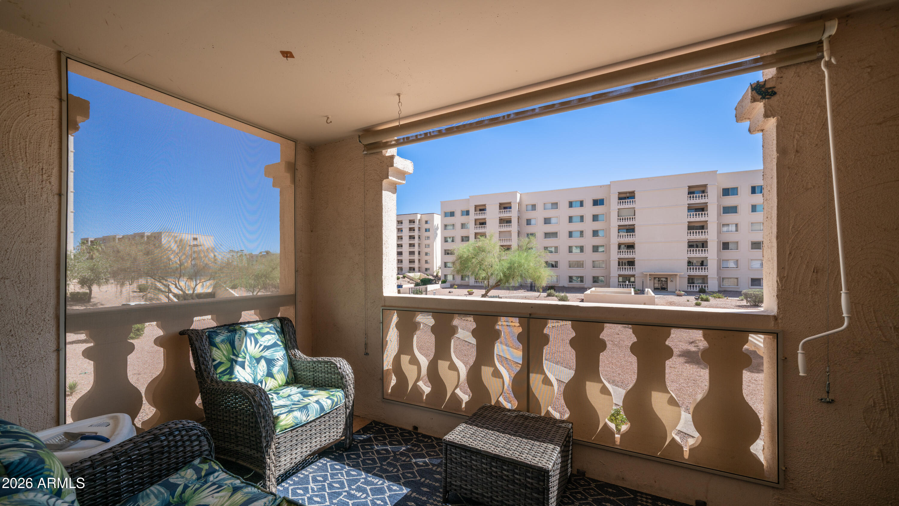 SCOTTSDALE SHADOWS 2 - Residential
