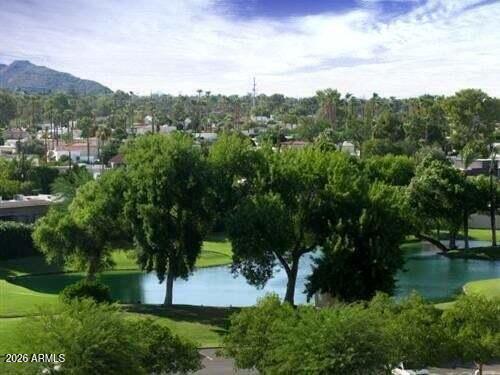 SCOTTSDALE SHADOWS 2 - Residential